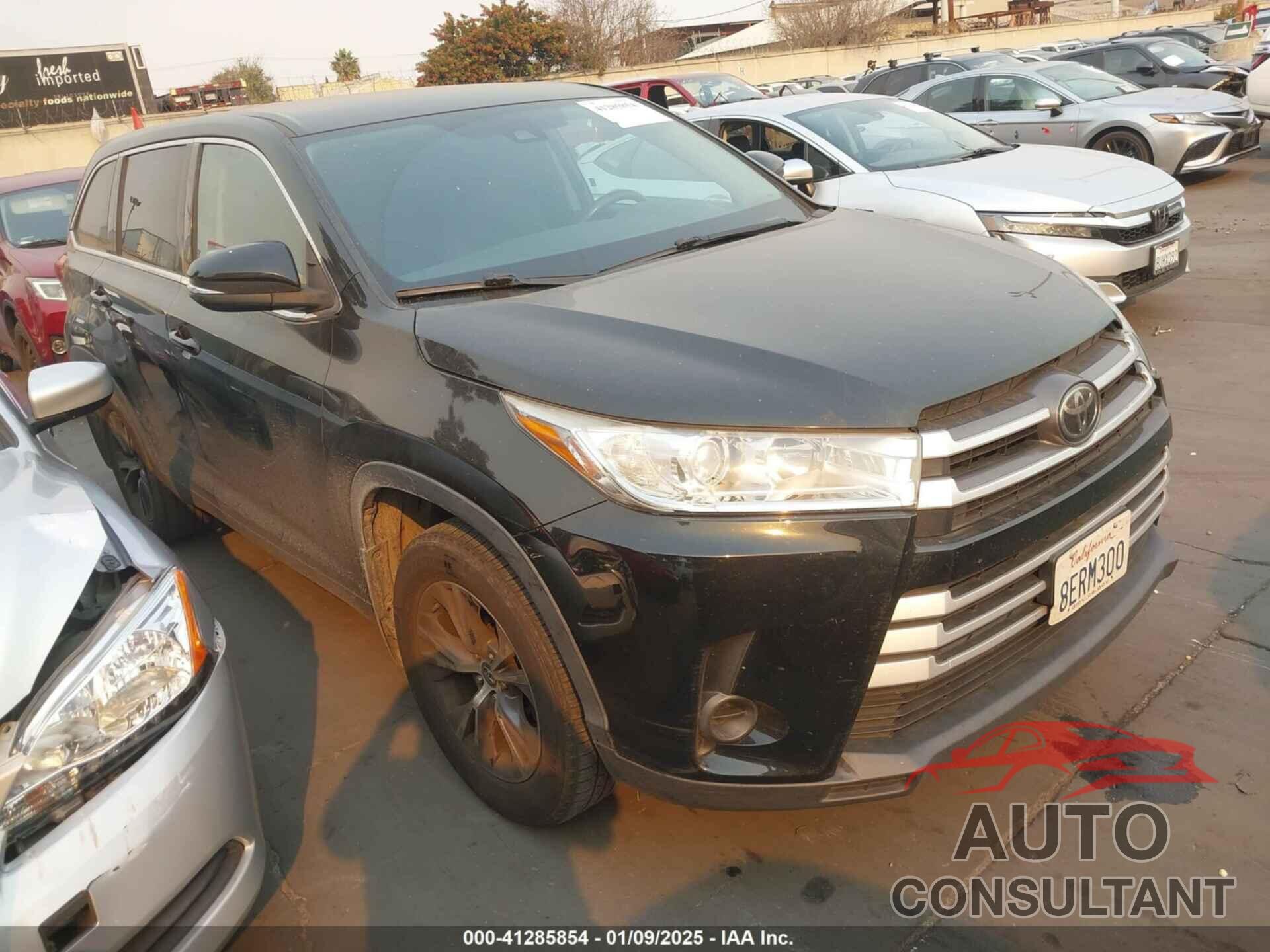 TOYOTA HIGHLANDER 2018 - 5TDZARFH8JS039214