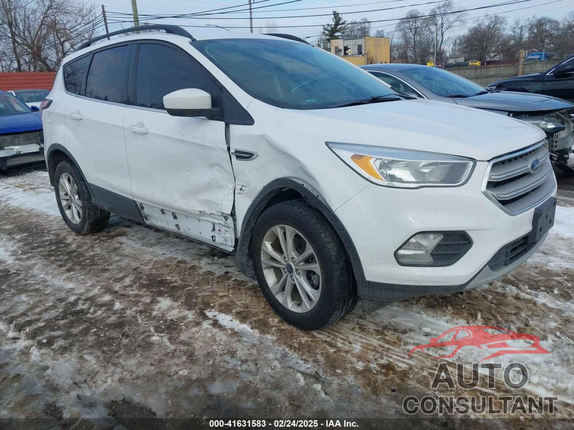 FORD ESCAPE 2018 - 1FMCU0GD1JUC48757