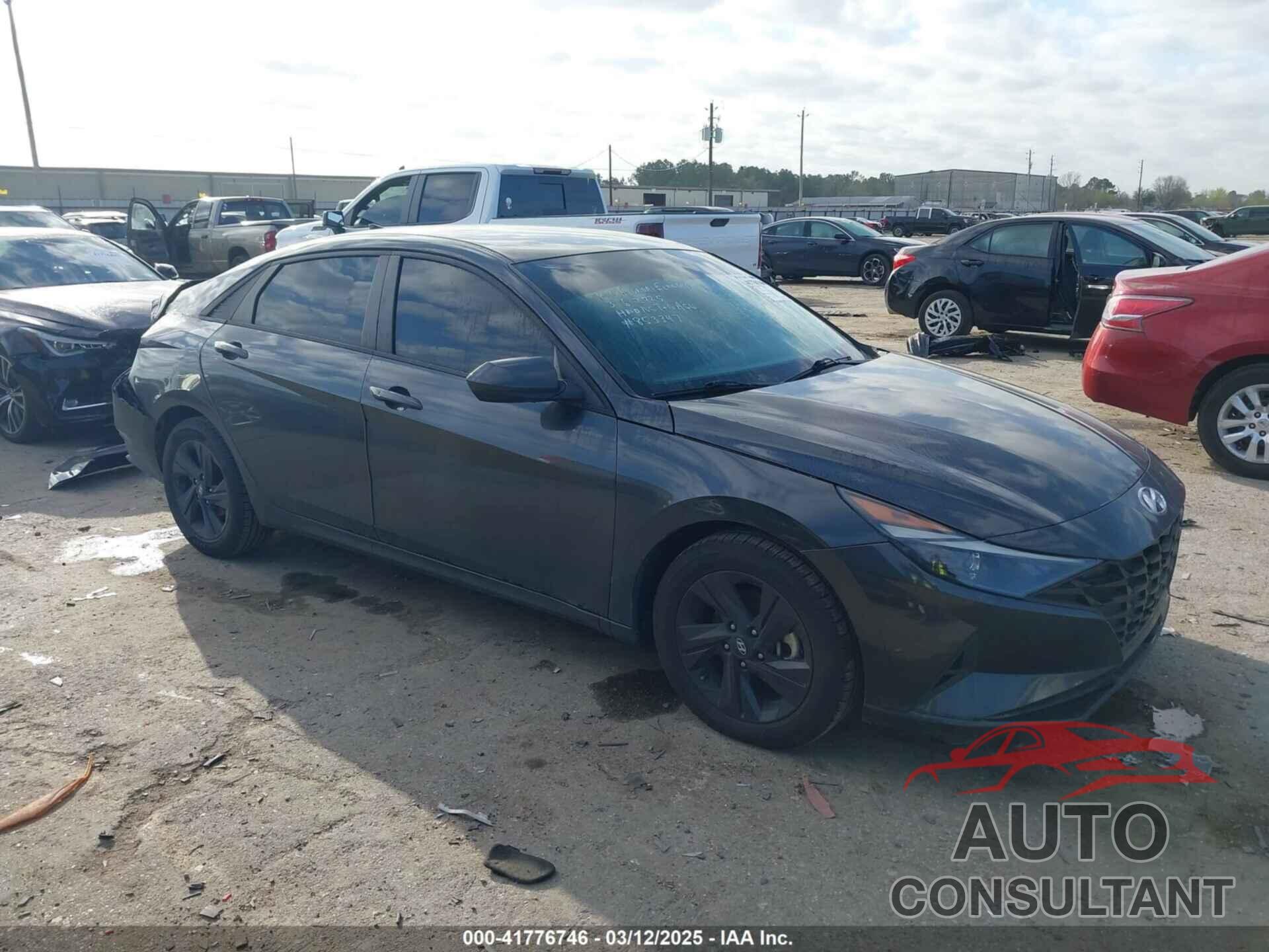 HYUNDAI ELANTRA 2022 - 5NPLM4AG6NH070858