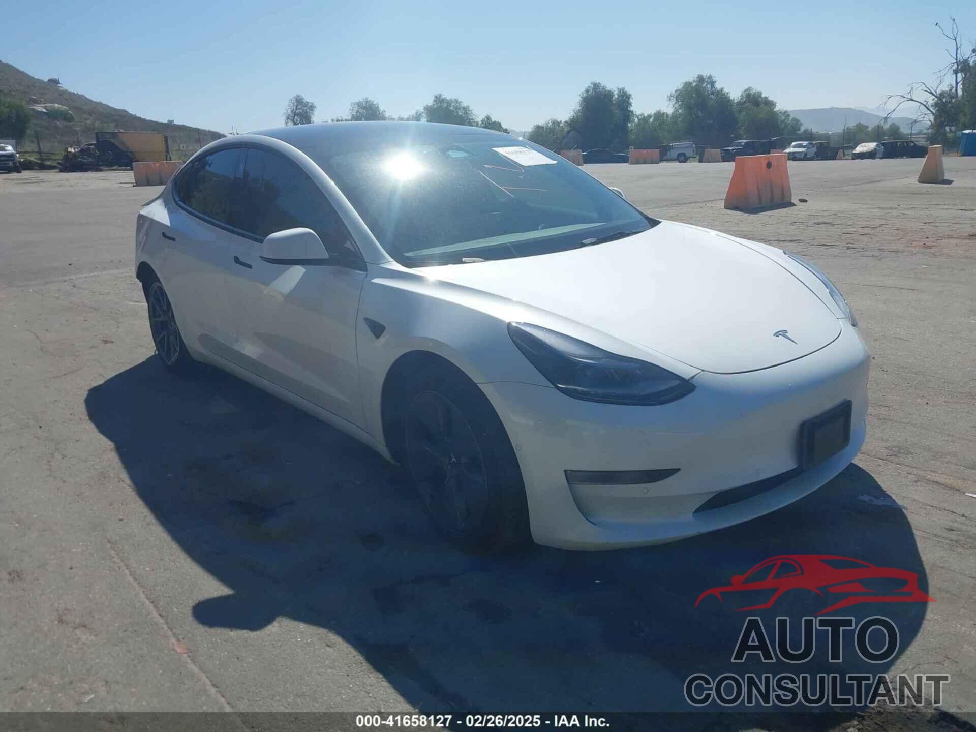 TESLA MODEL 3 2022 - 5YJ3E1EB8NF212930