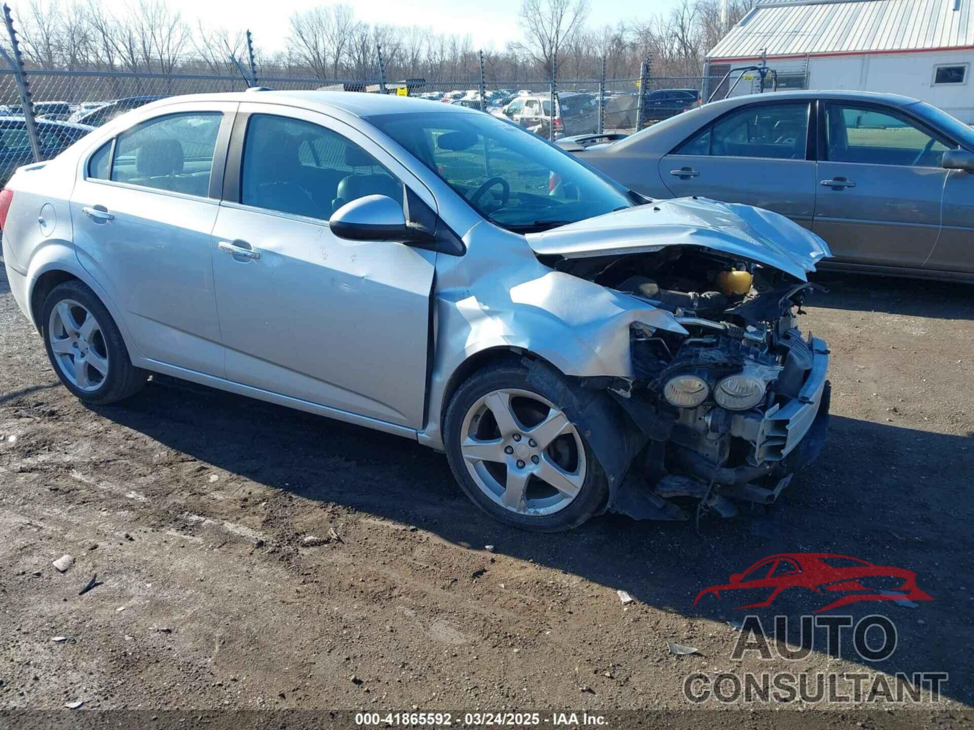 CHEVROLET SONIC 2016 - 1G1JE5SBXG4148346
