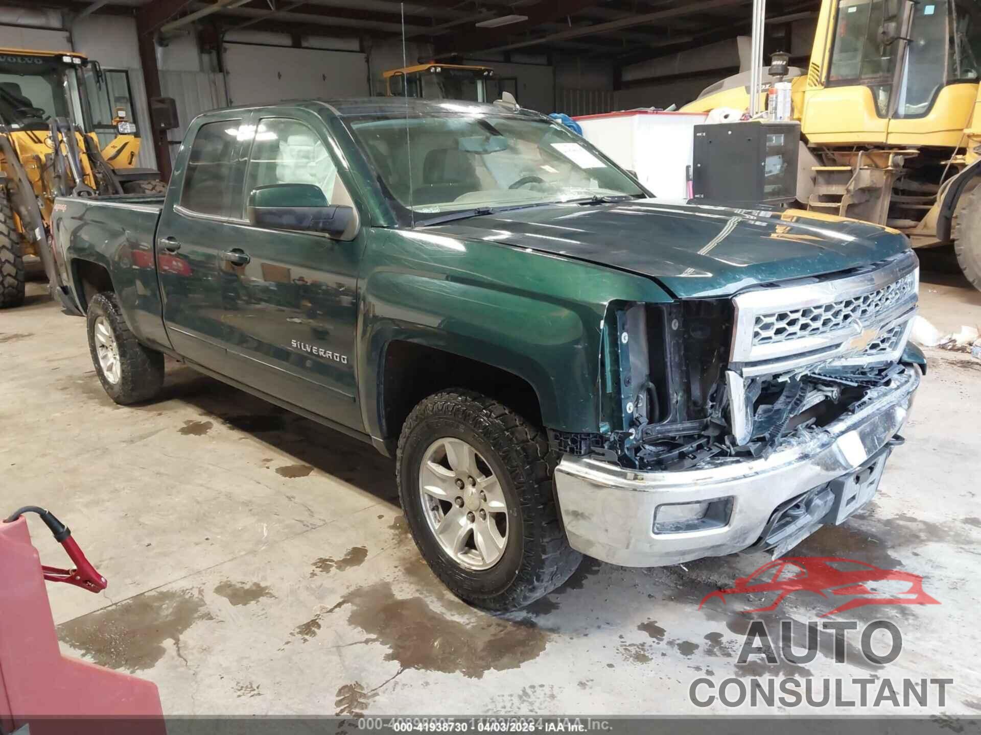 CHEVROLET SILVERADO 1500 2015 - 1GCVKREC5FZ184007