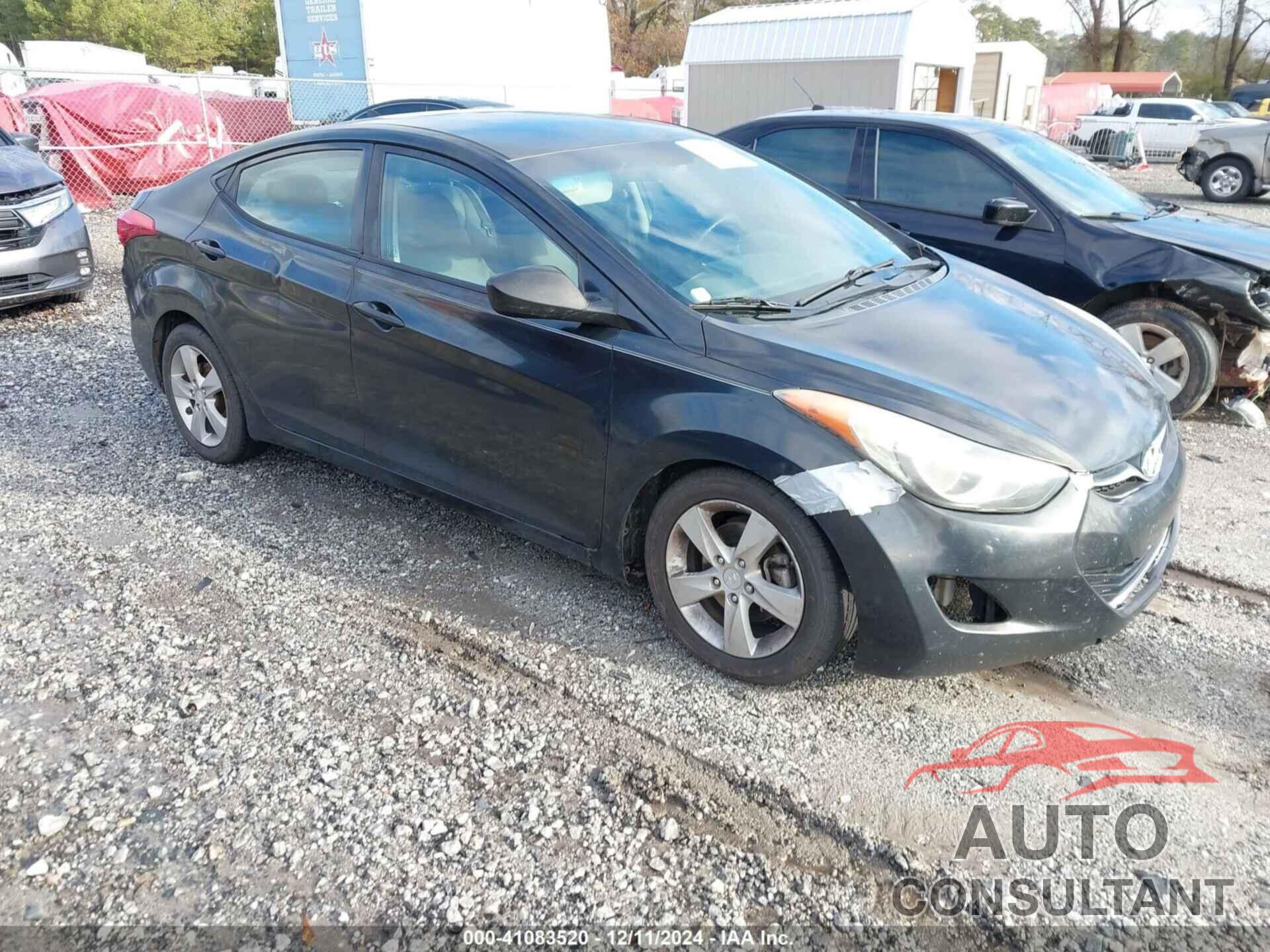 HYUNDAI ELANTRA 2013 - 5NPDH4AE5DH313002