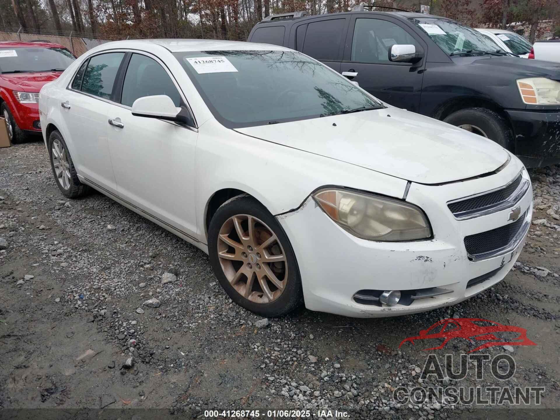 CHEVROLET MALIBU 2011 - 1G1ZE5EU7BF389598