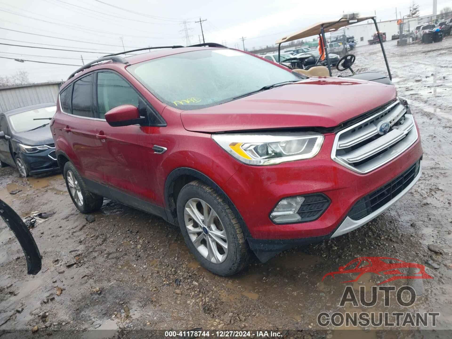 FORD ESCAPE 2017 - 1FMCU9G9XHUC35659