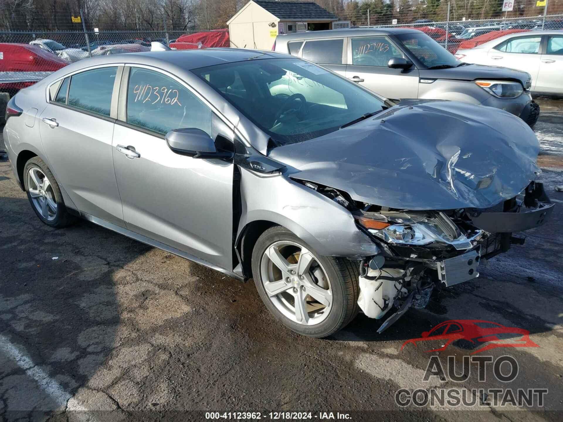 CHEVROLET VOLT 2018 - 1G1RC6S57JU105891