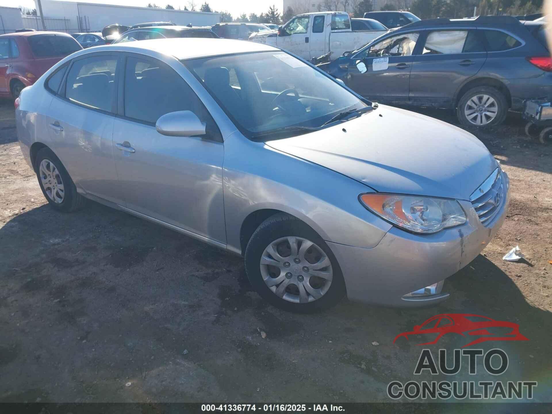 HYUNDAI ELANTRA 2010 - KMHDU4ADXAU836807