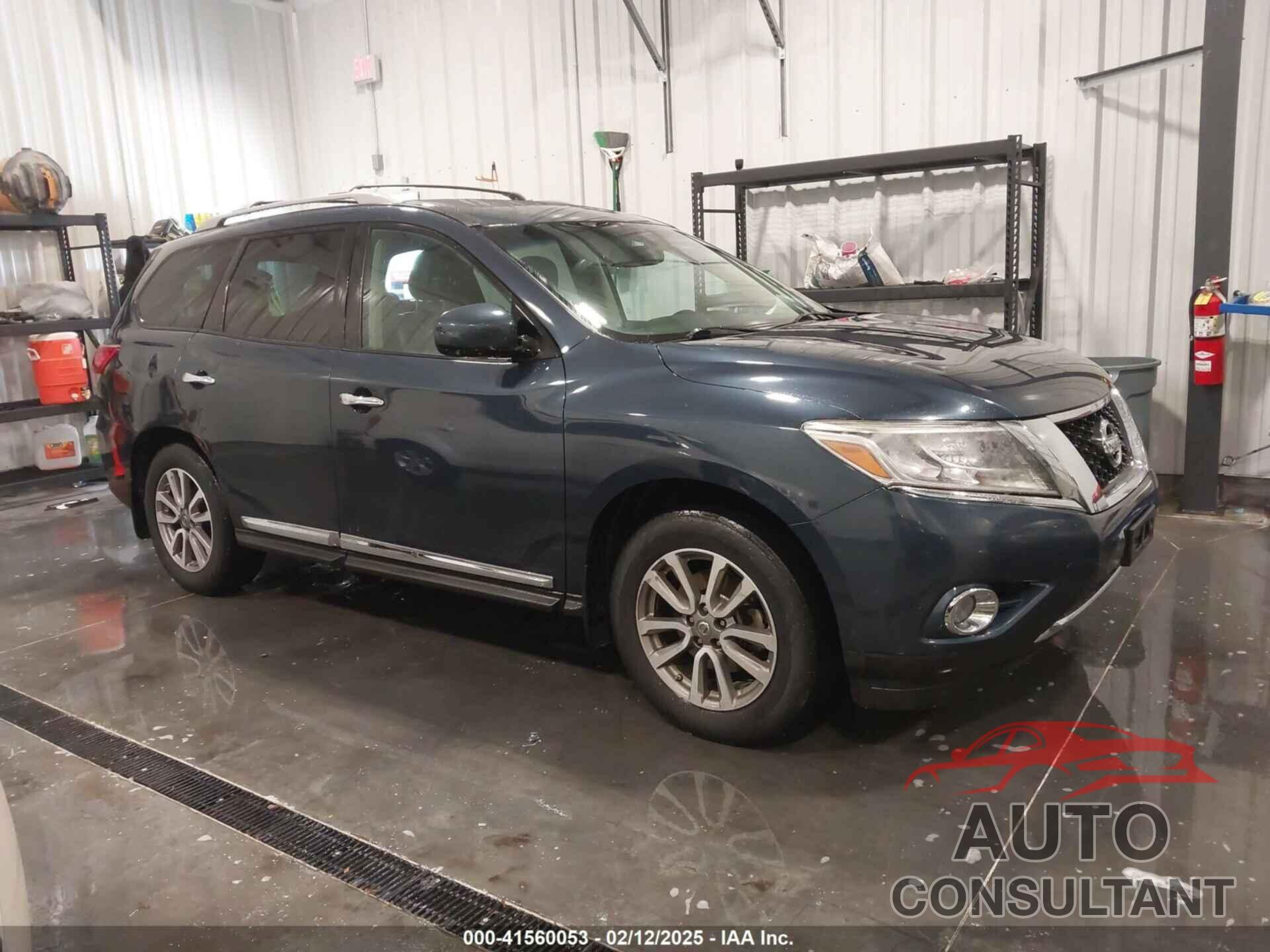 NISSAN PATHFINDER 2015 - 5N1AR2MM5FC686431