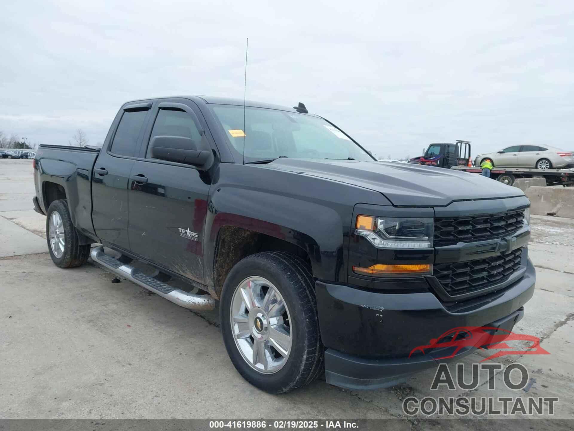 CHEVROLET SILVERADO 1500 2018 - 1GCVKPEC3JZ254536