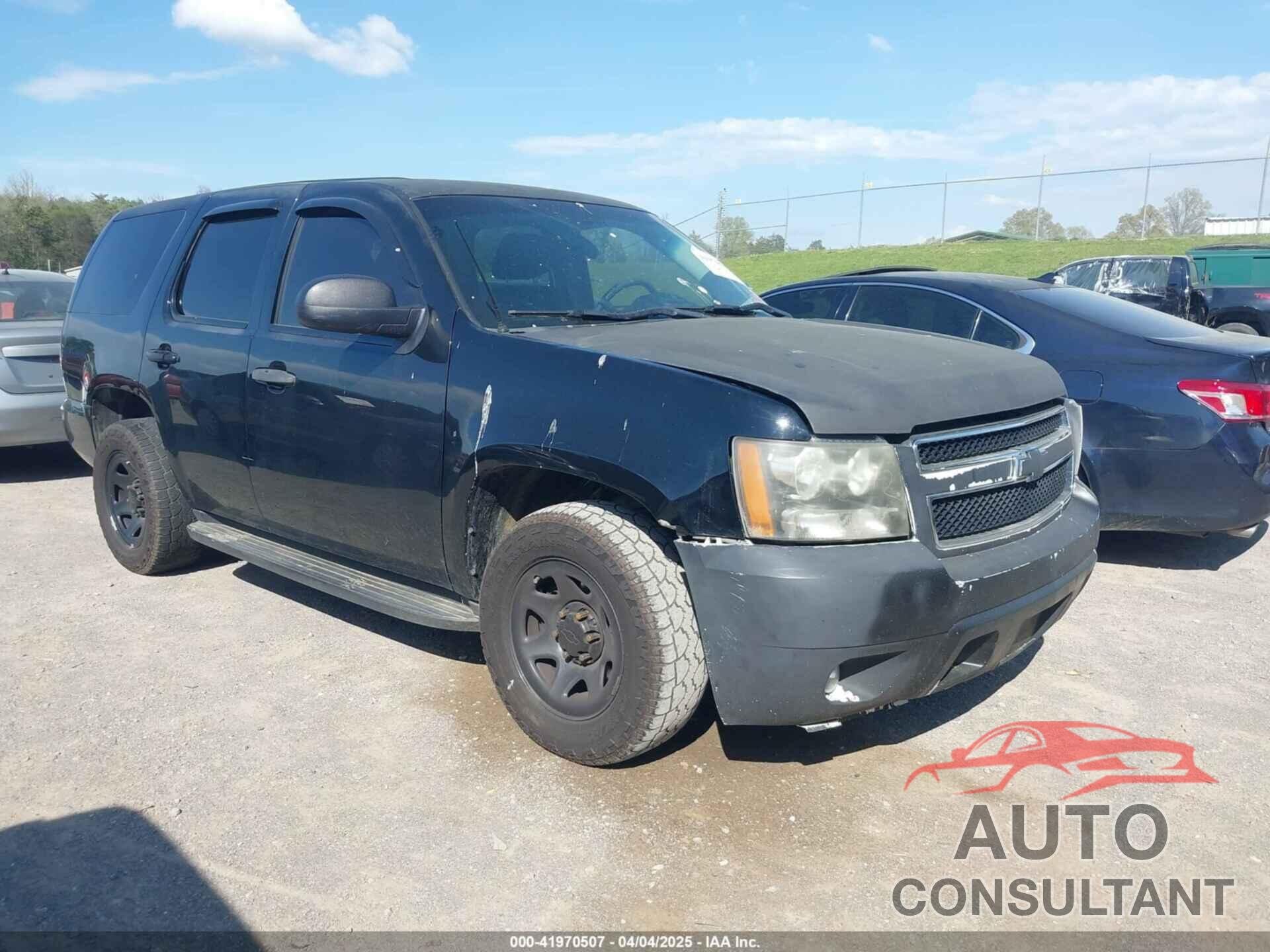 CHEVROLET TAHOE 2014 - 1GNLC2E09ER220207