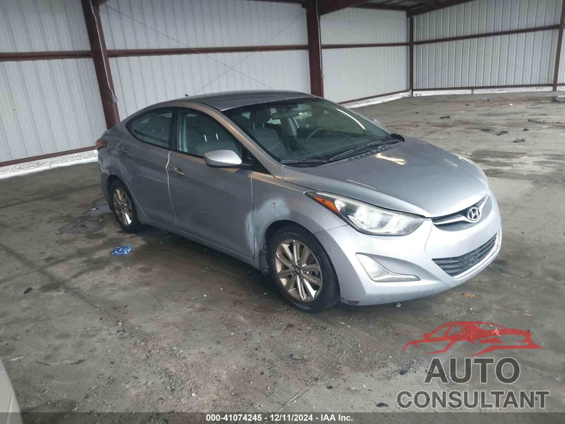 HYUNDAI ELANTRA 2015 - 5NPDH4AE7FH575588