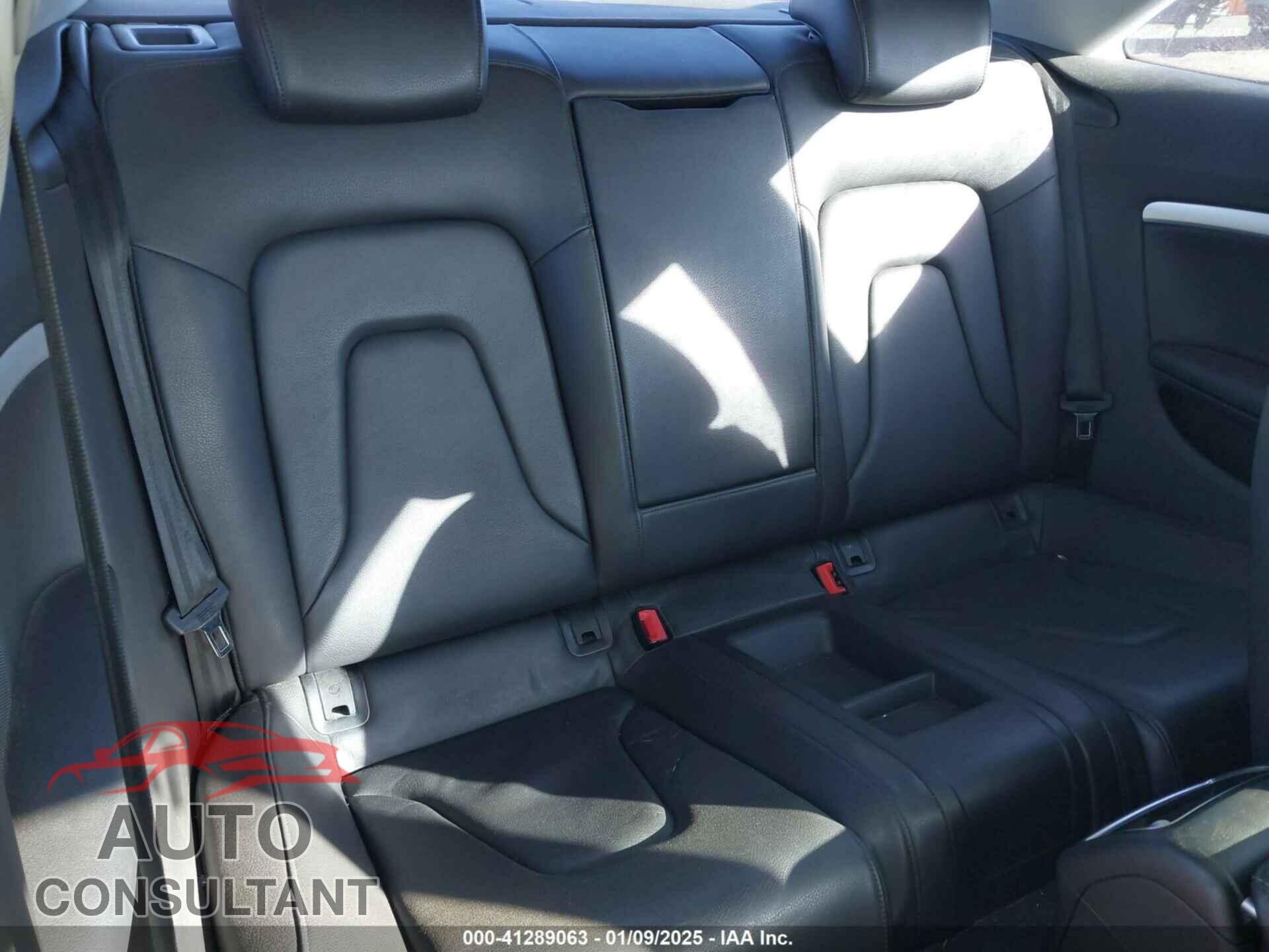 AUDI A5 2012 - WAUCFAFR9CA030147