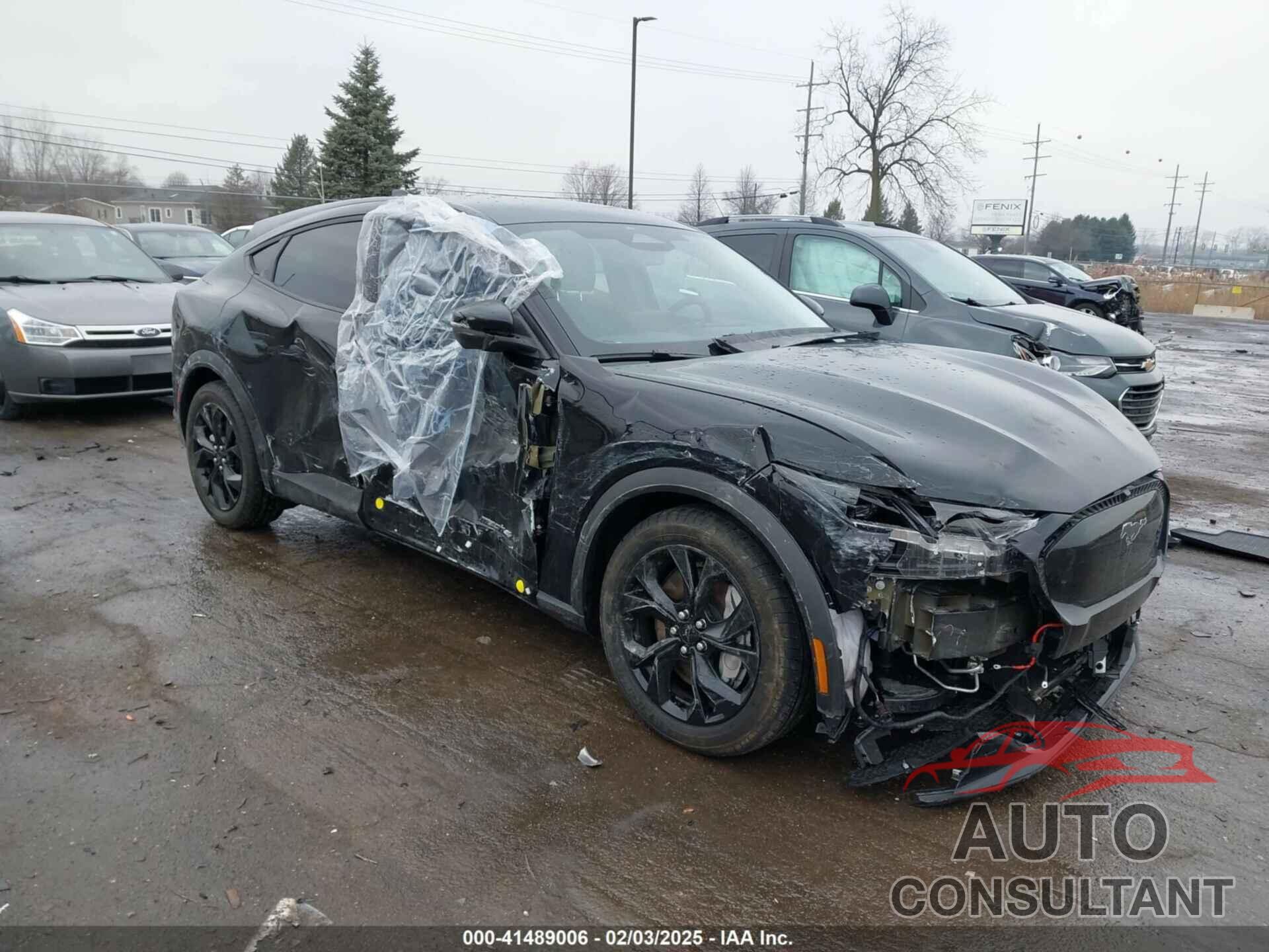 FORD MUSTANG MACH-E 2024 - 3FMTK1SU6RMA20319