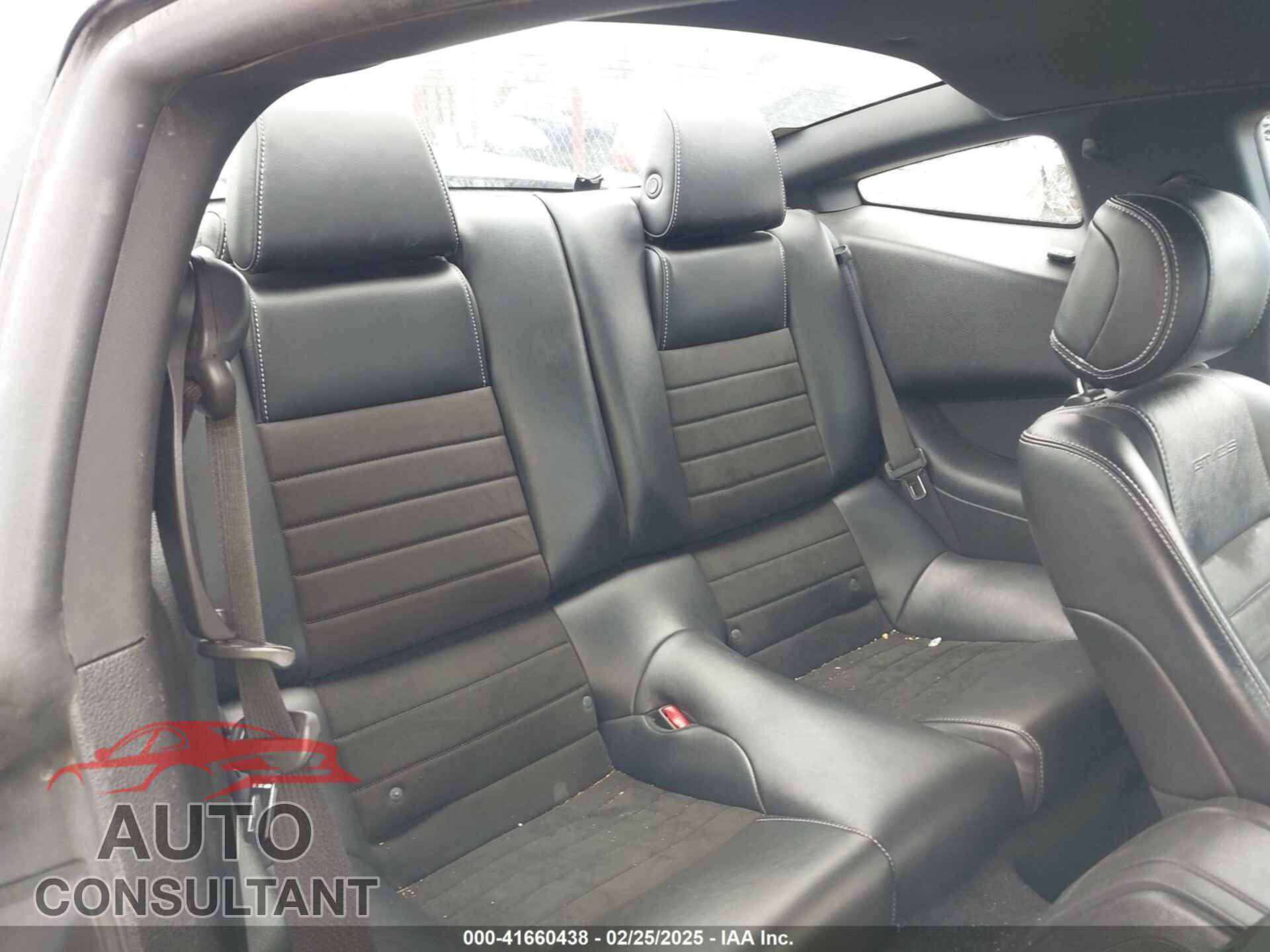 FORD MUSTANG 2014 - 1ZVBP8CF9E5283427