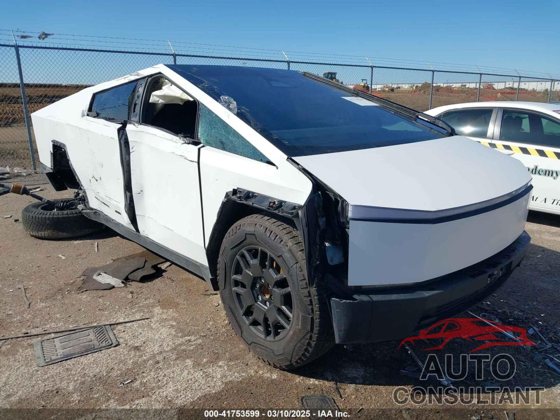 TESLA CYBERTRUCK 2024 - 7G2CEHEE3RA040518