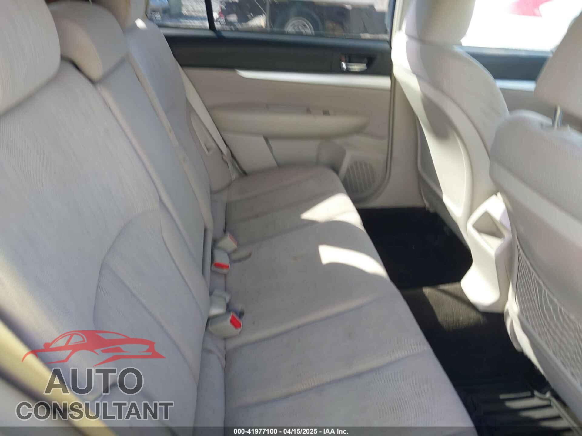 SUBARU OUTBACK 2013 - 4S4BRBGC8D3291096
