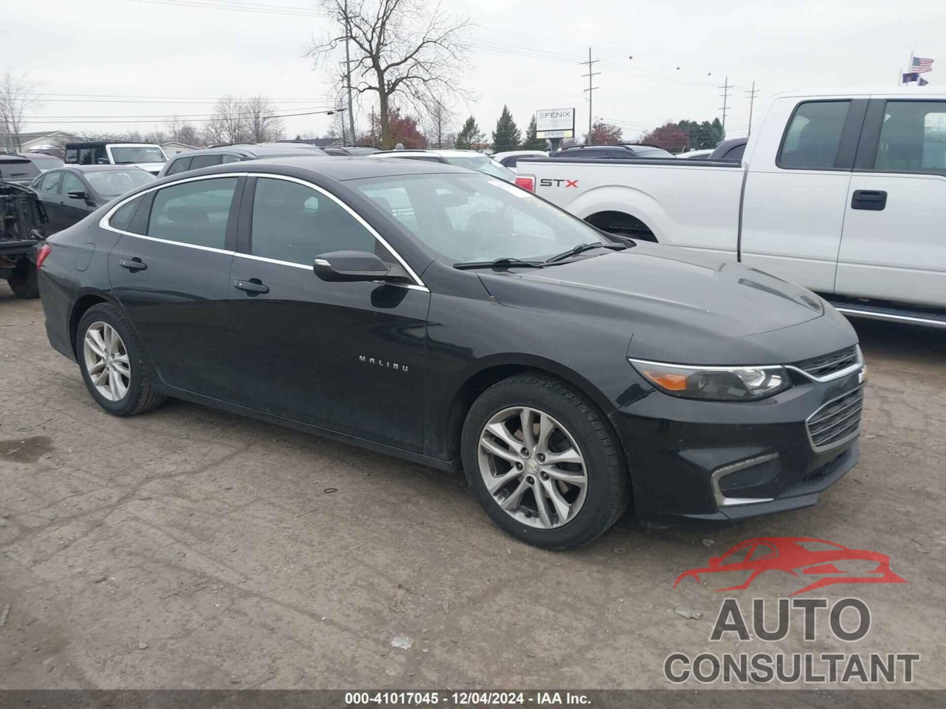 CHEVROLET MALIBU 2017 - 1G1ZE5ST2HF104004