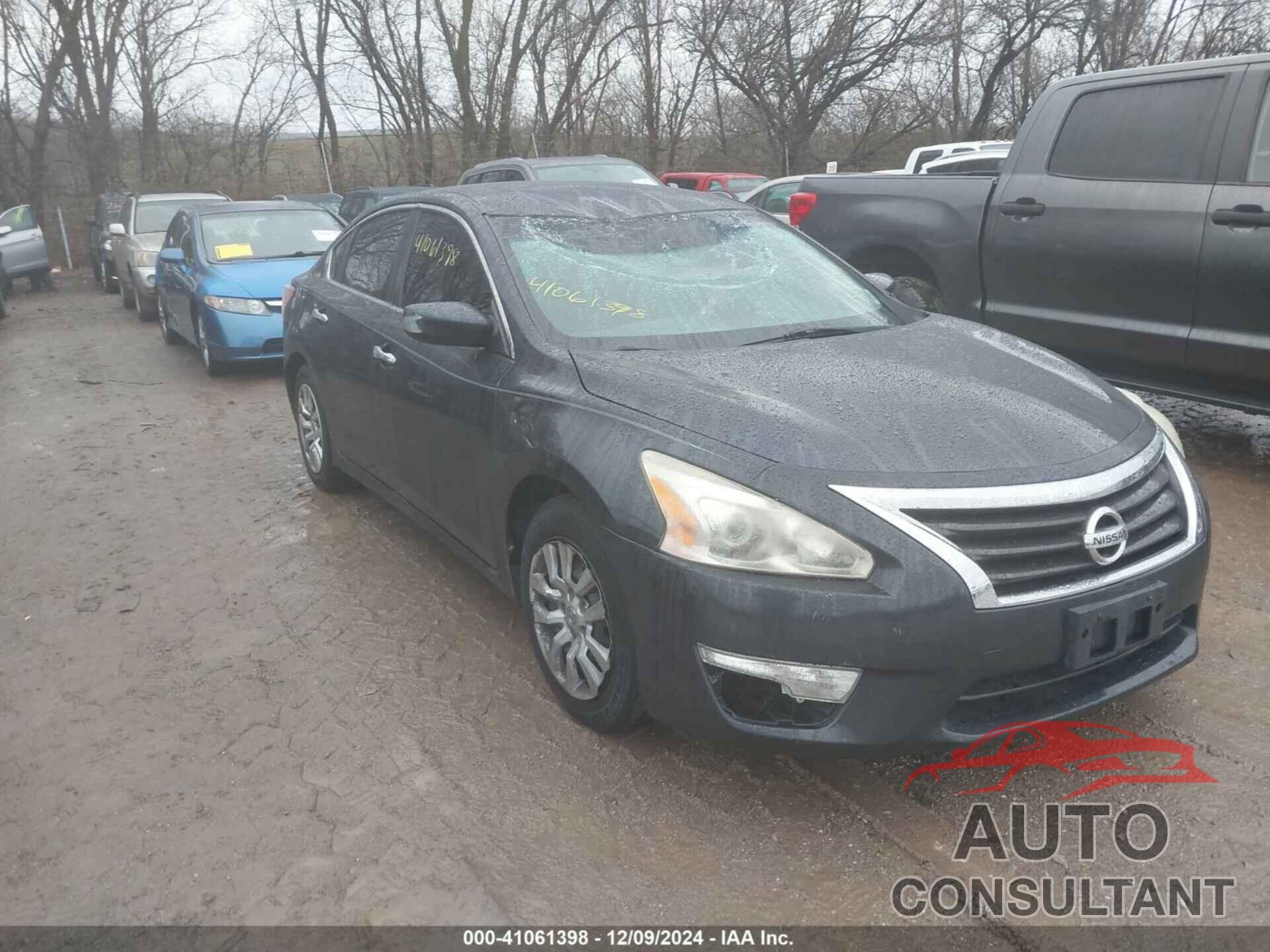 NISSAN ALTIMA 2013 - 1N4AL3AP0DC210147