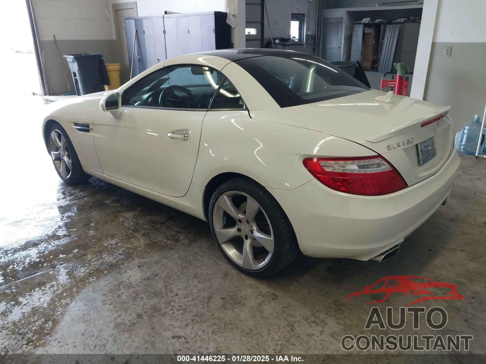 MERCEDES-BENZ SLK 350 2012 - WDDPK5HA7CF033281