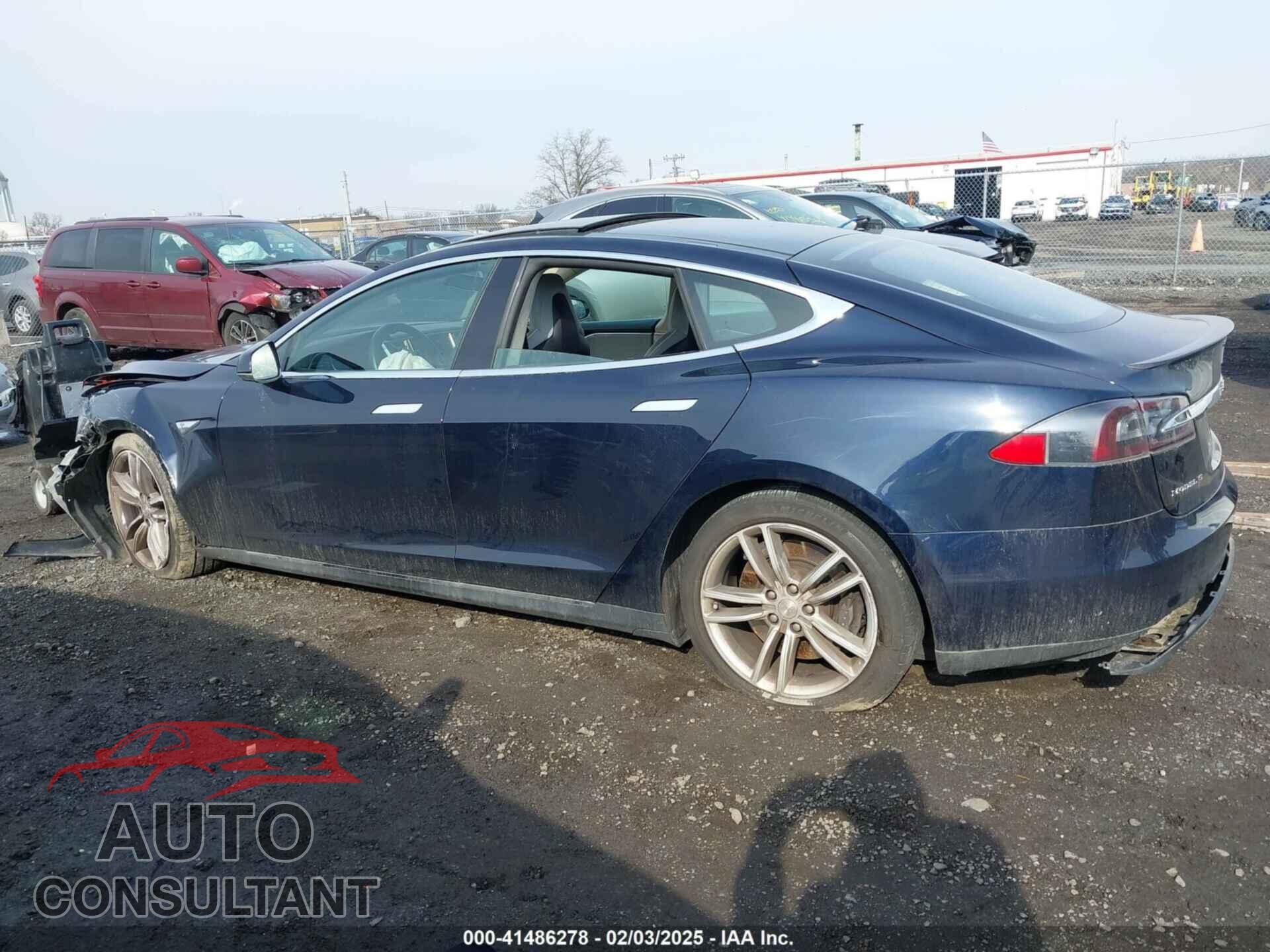 TESLA MODEL S 2012 - 5YJSA1CP2CFP01925