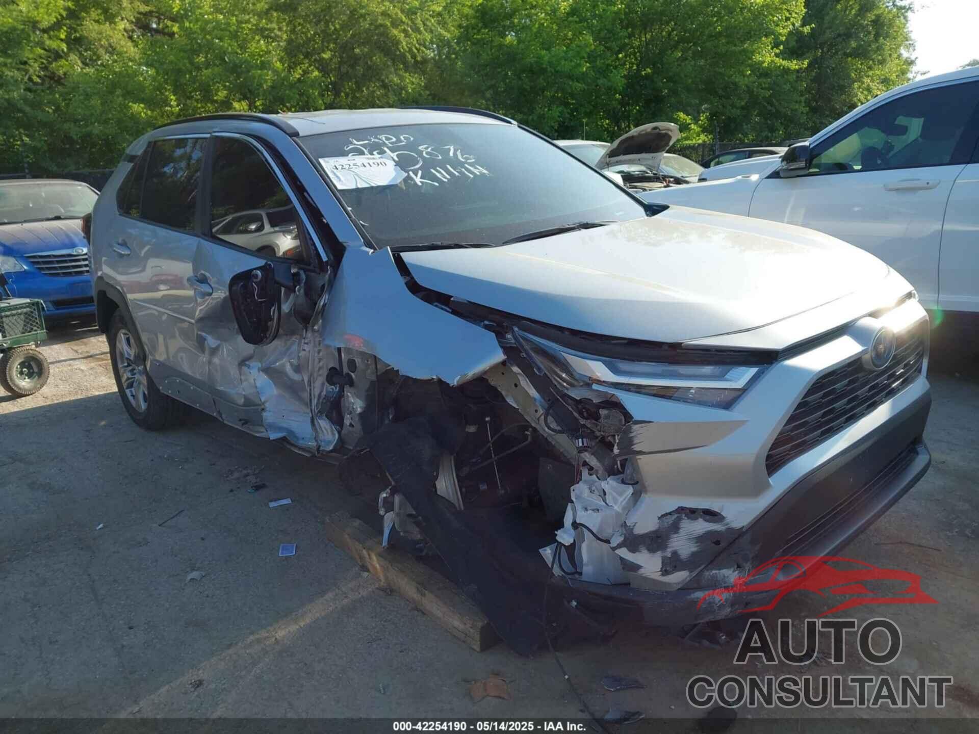 TOYOTA RAV4 2024 - 2T3RWRFV6RW216019