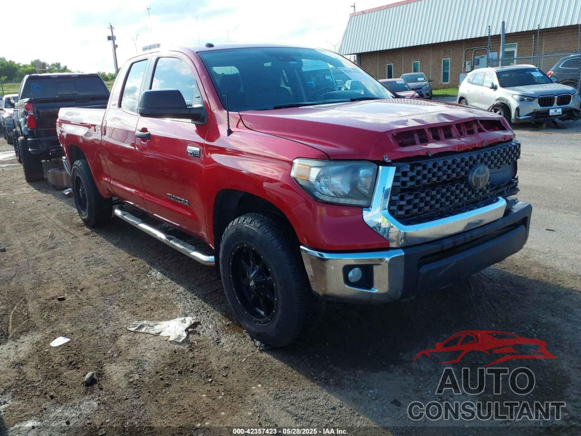 TOYOTA TUNDRA 2018 - 5TFUW5F17JX713466