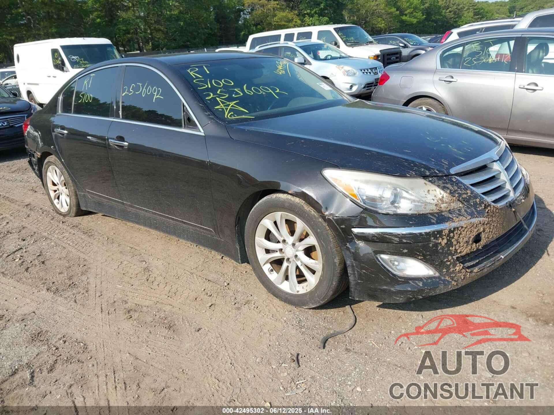 HYUNDAI GENESIS 2013 - KMHGC4DD2DU245158