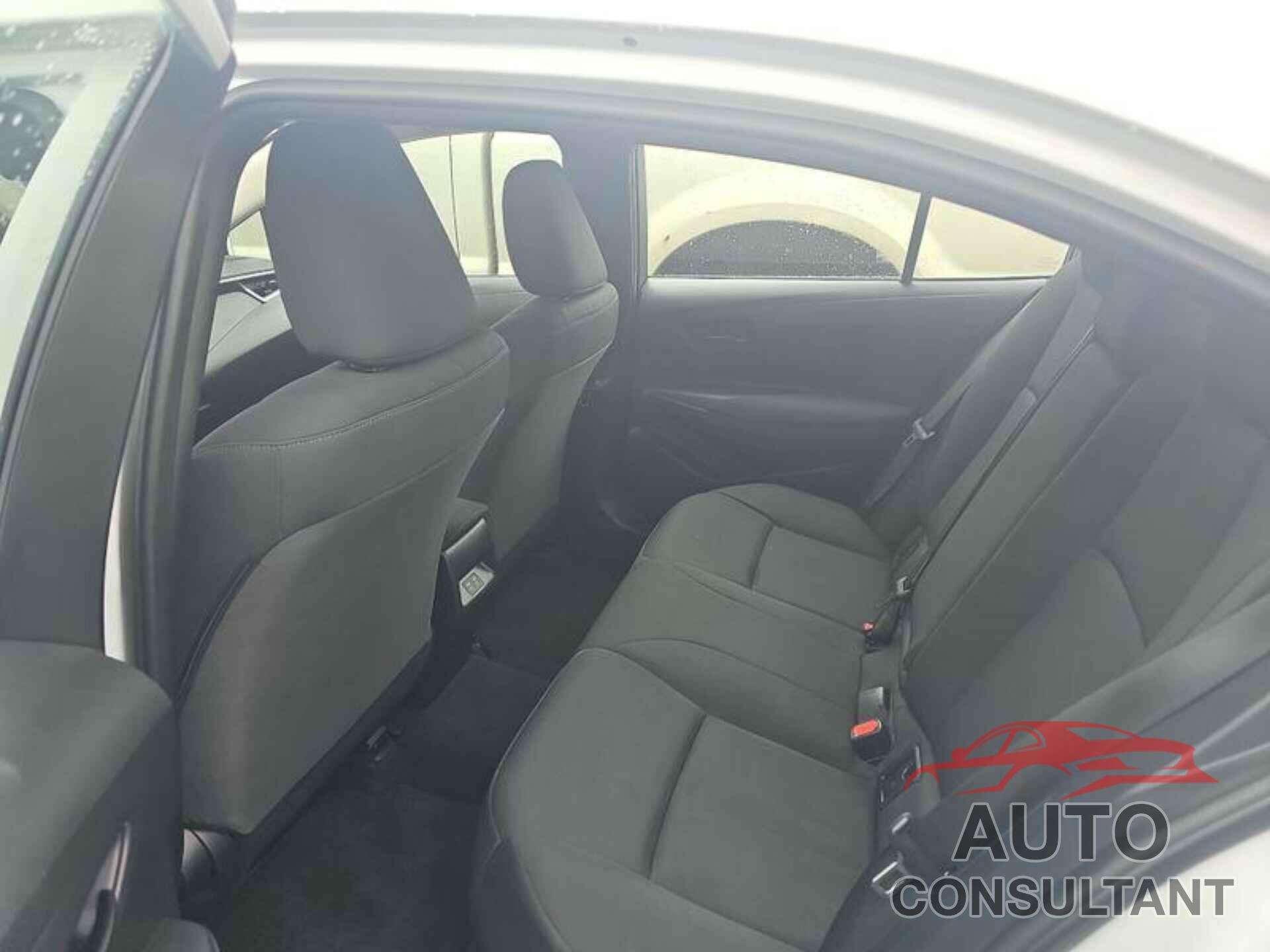 TOYOTA COROLLA 2024 - 5YFB4MDE2RP137034
