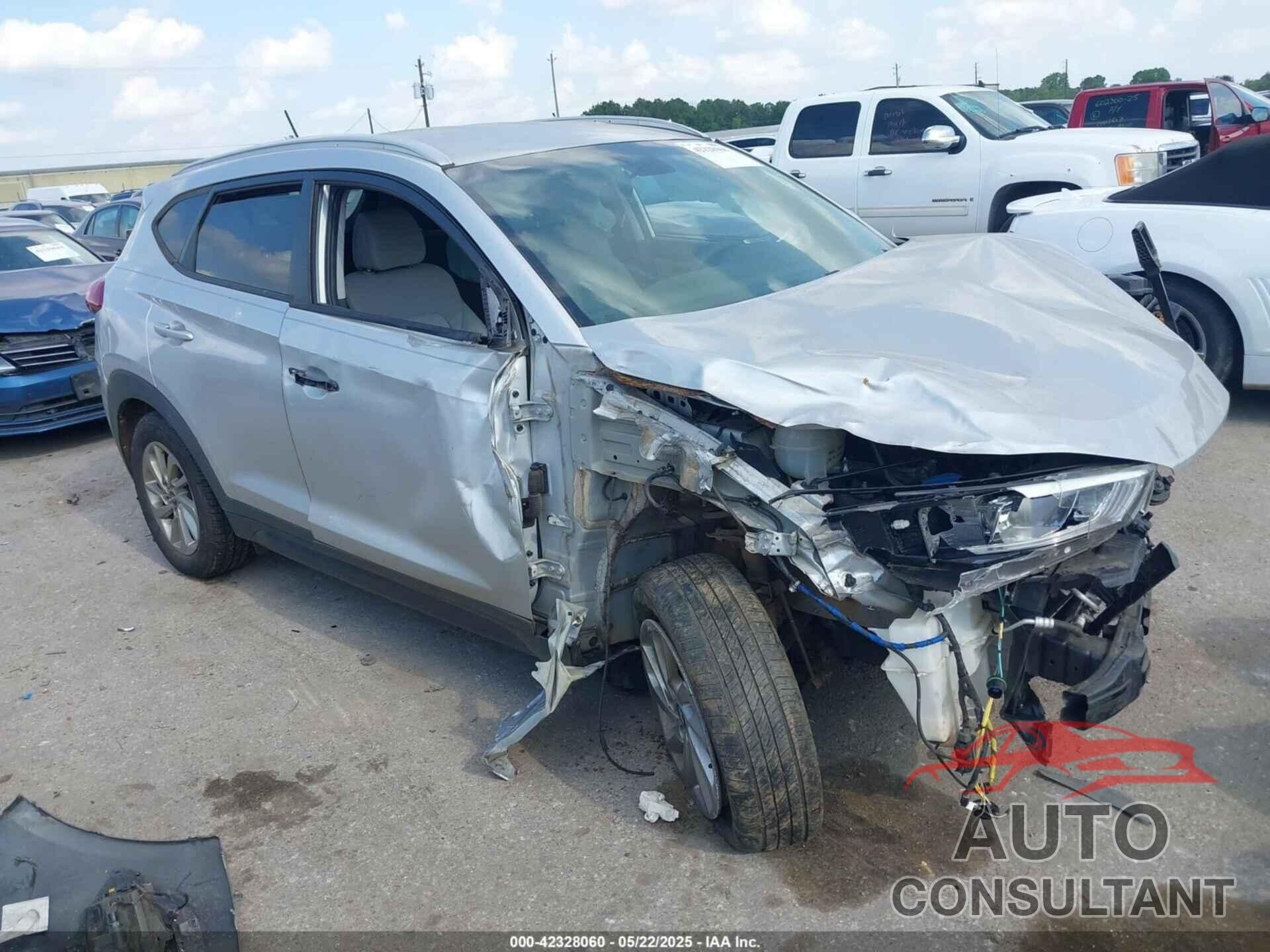 HYUNDAI TUCSON 2016 - KM8J33A4XGU107098