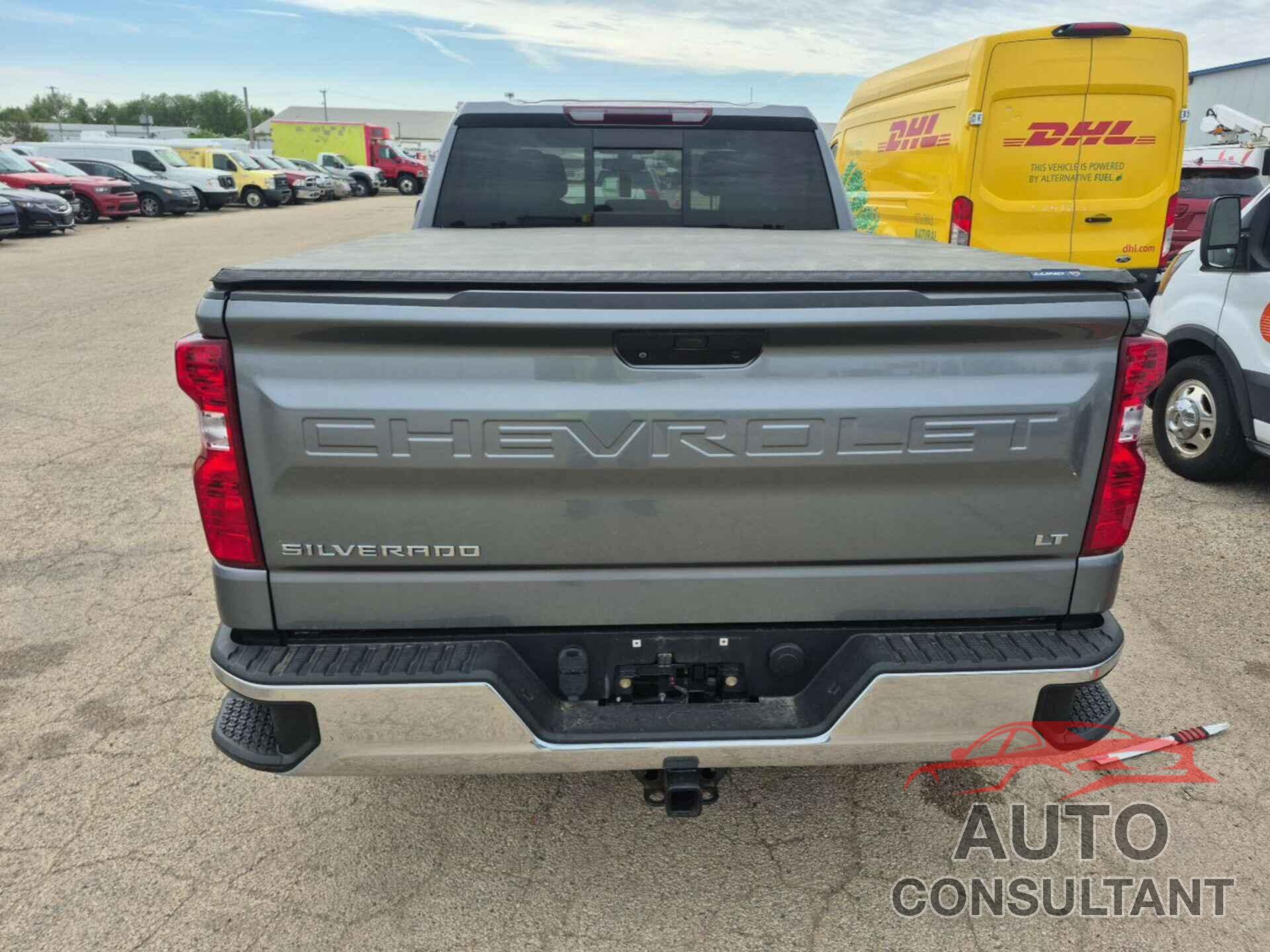 CHEVROLET SILVERADO 2020 - 1GCRYDED5LZ165111