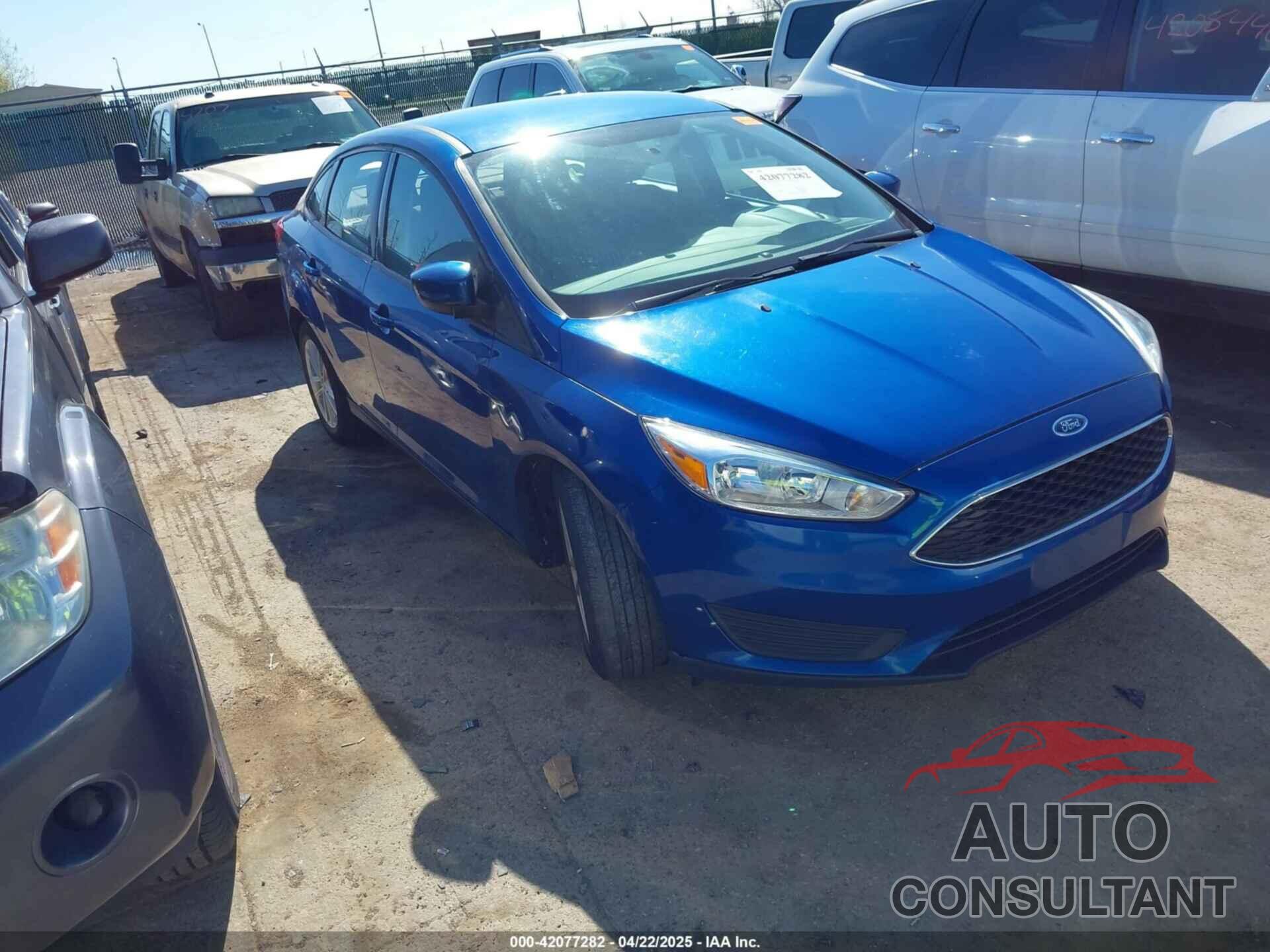 FORD FOCUS 2018 - 1FADP3F23JL324380