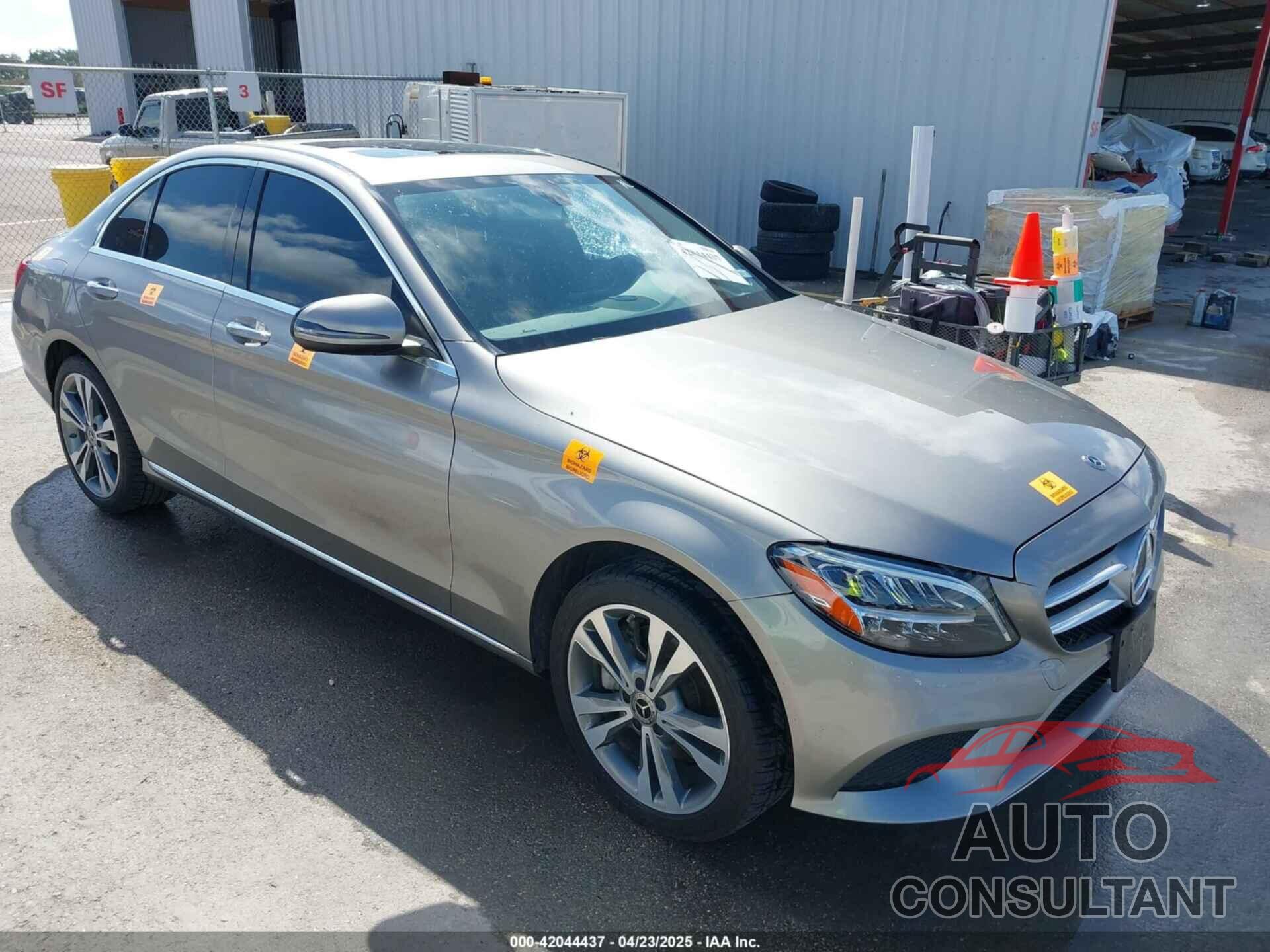 MERCEDES-BENZ C 300 2019 - 55SWF8EB0KU314445