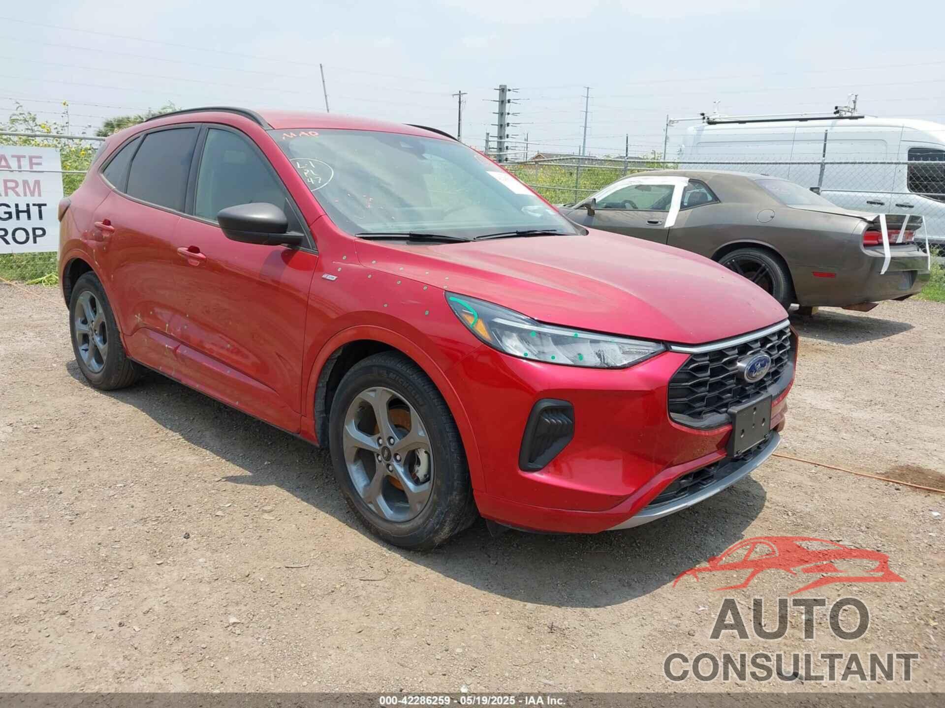 FORD ESCAPE 2023 - 1FMCU0MN6PUA77266