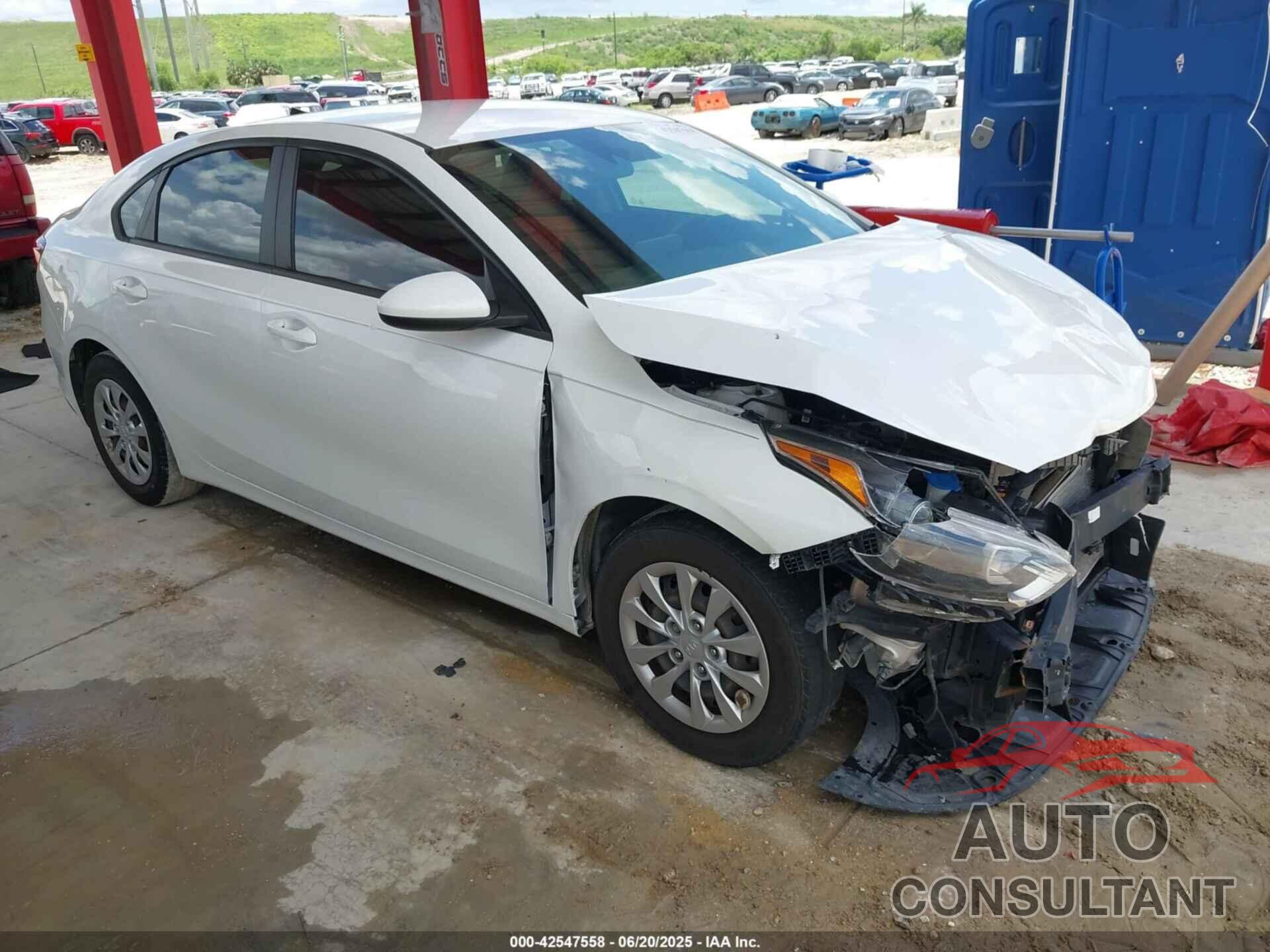 KIA FORTE 2021 - 3KPF24AD8ME338790
