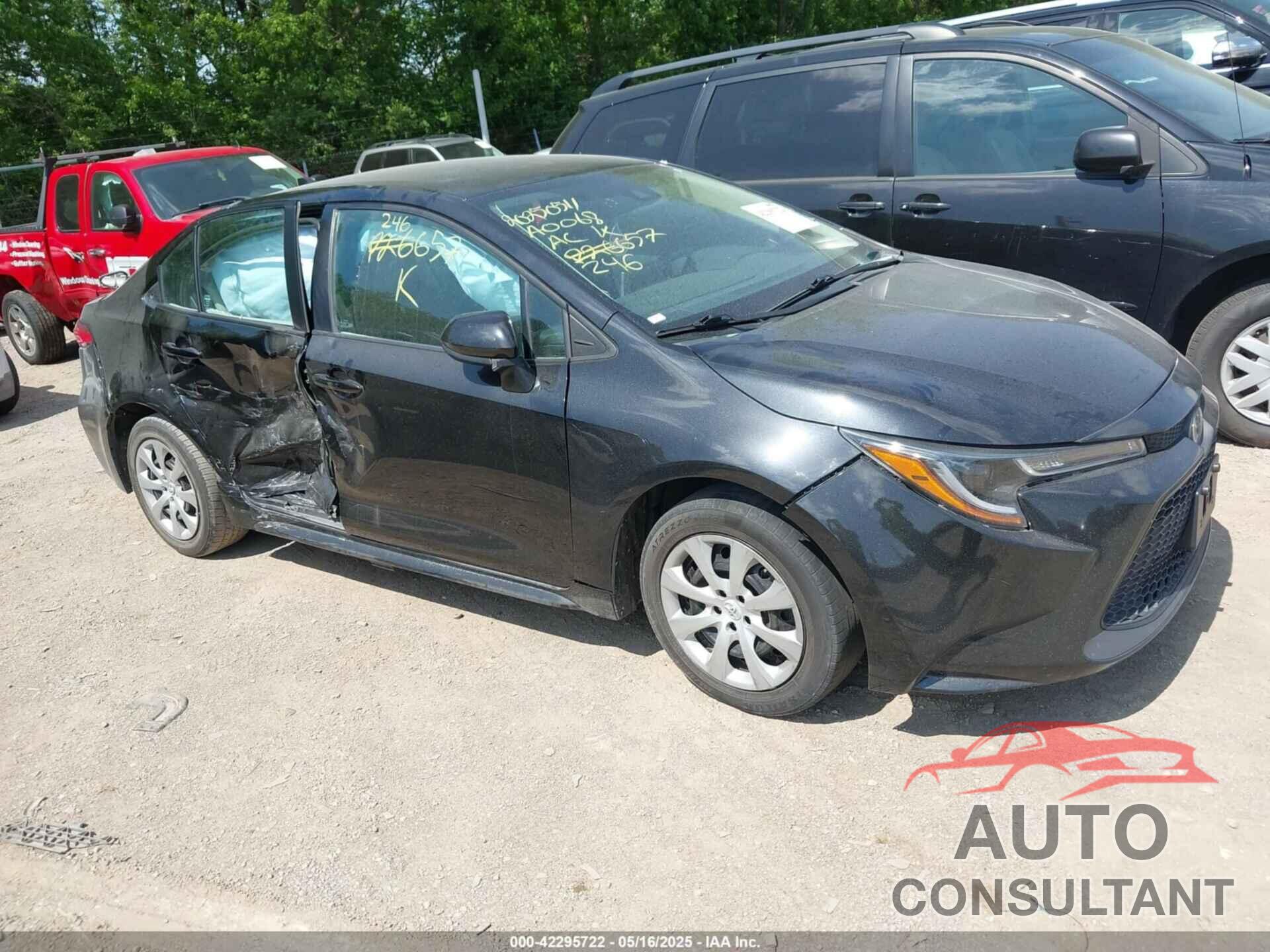 TOYOTA COROLLA 2021 - 5YFEPMAE0MP246657