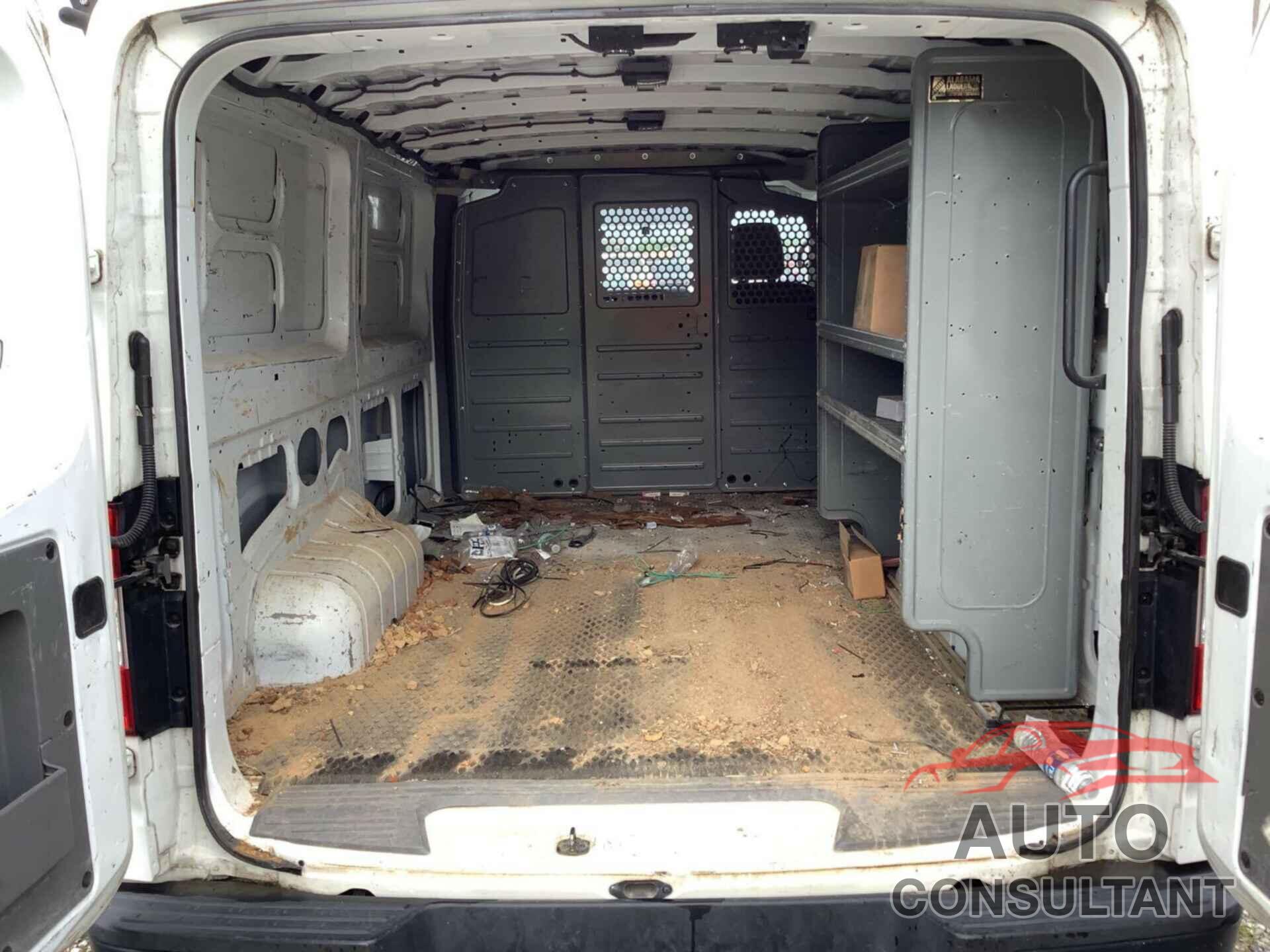 NISSAN NV 2019 - 1N6BF0KY0KN806899