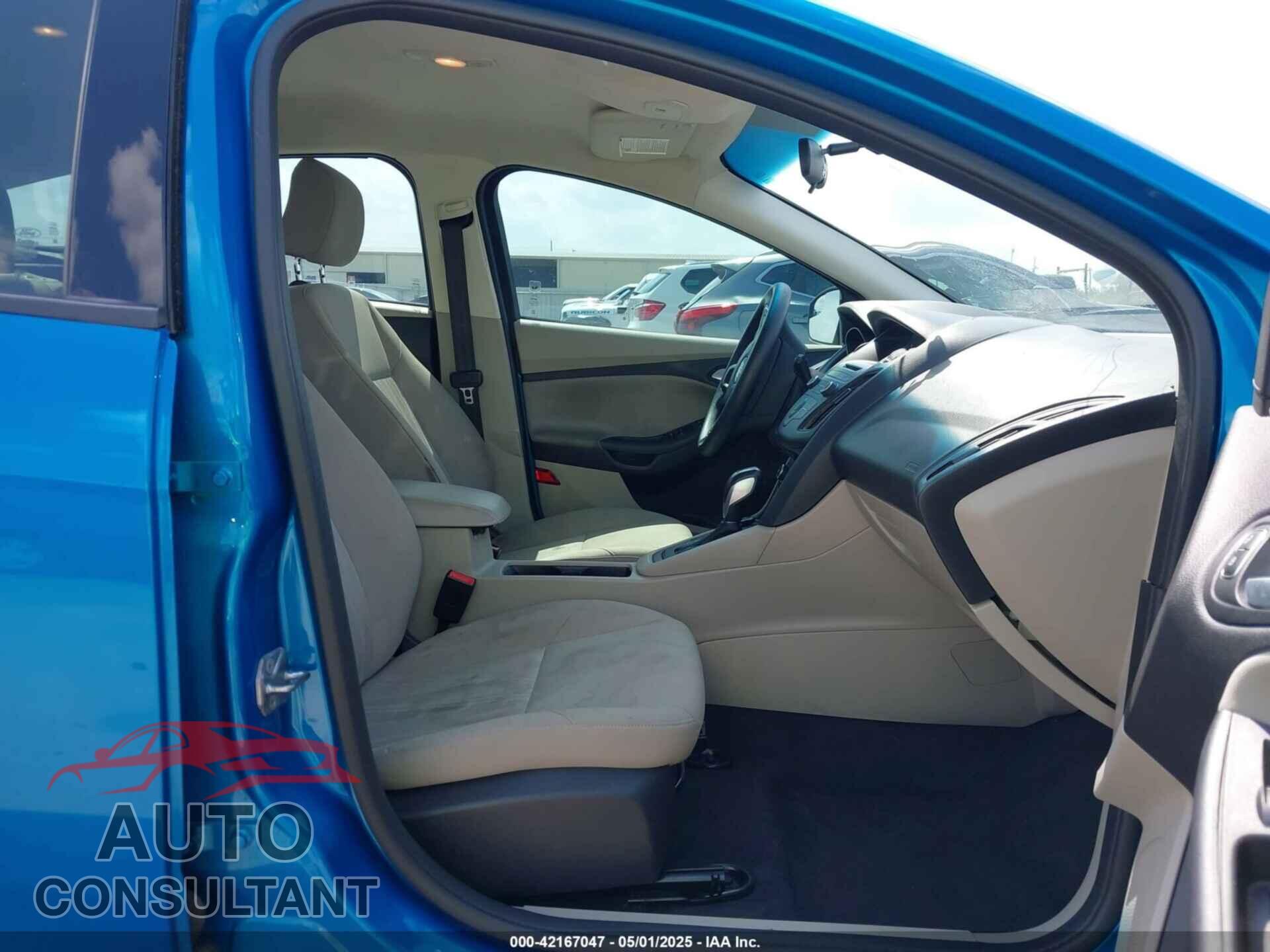 FORD FOCUS 2015 - 1FADP3K28FL356562