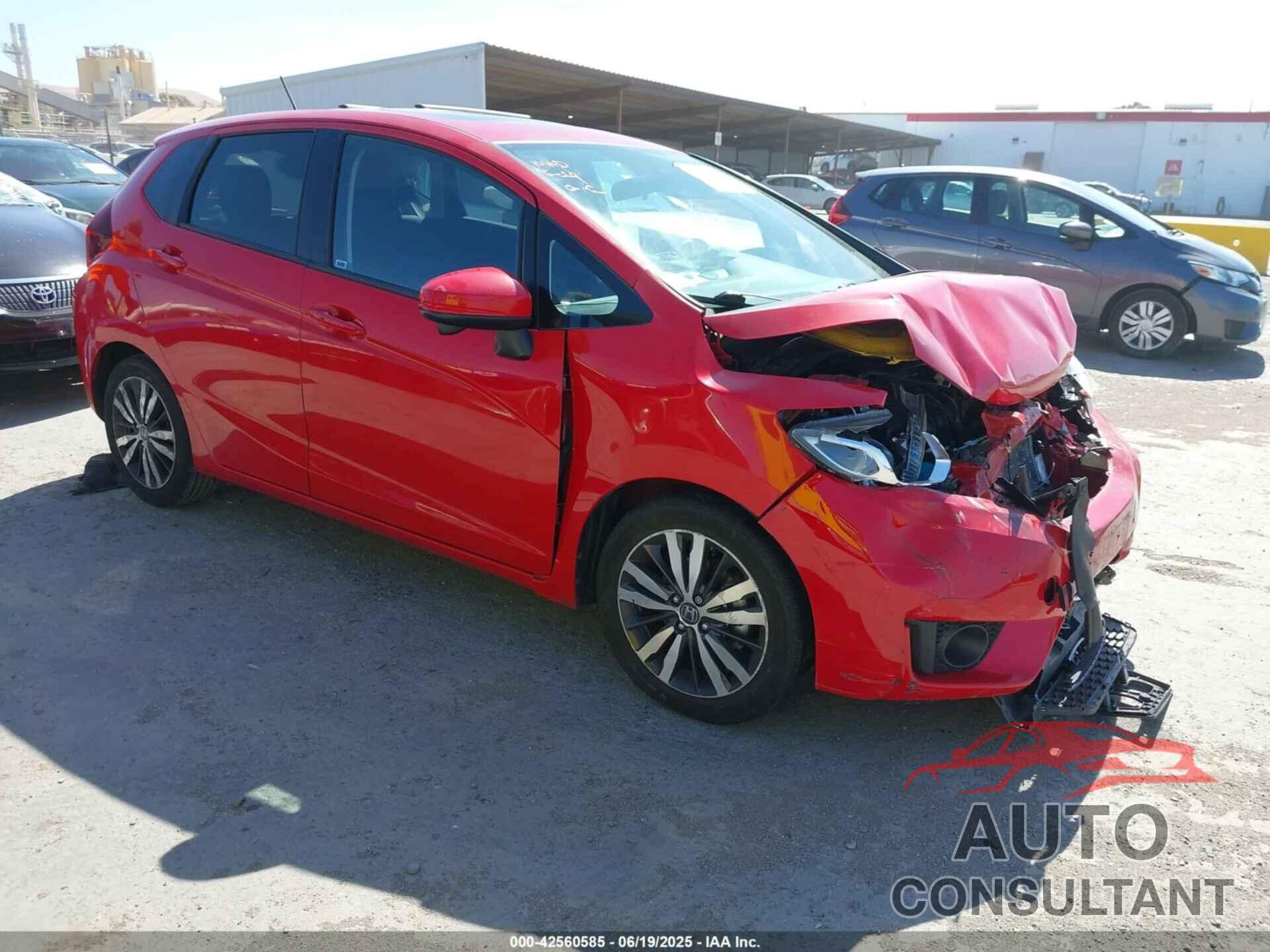 HONDA FIT 2016 - JHMGK5H76GS002582