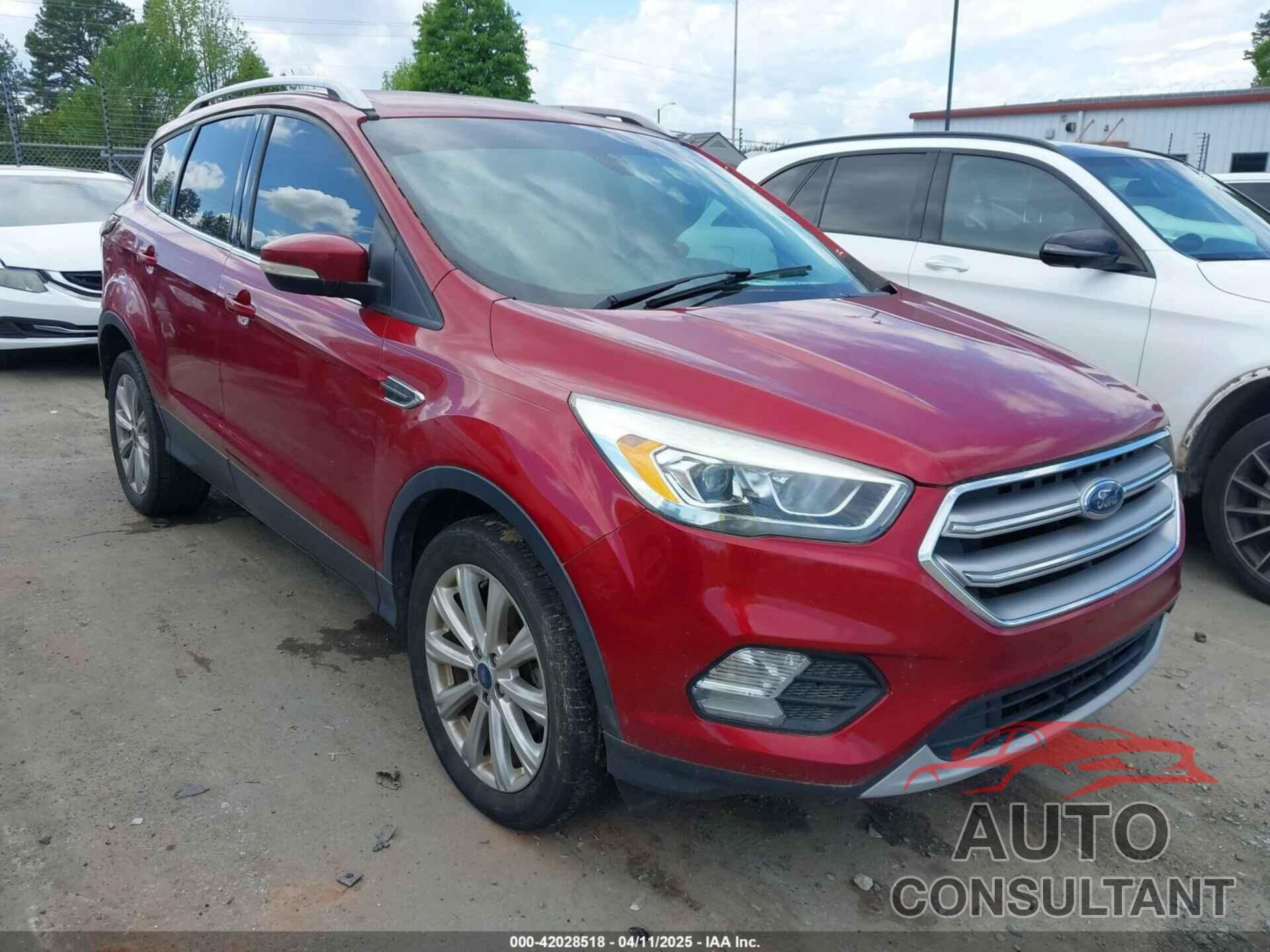 FORD ESCAPE 2017 - 1FMCU0JD7HUD49336