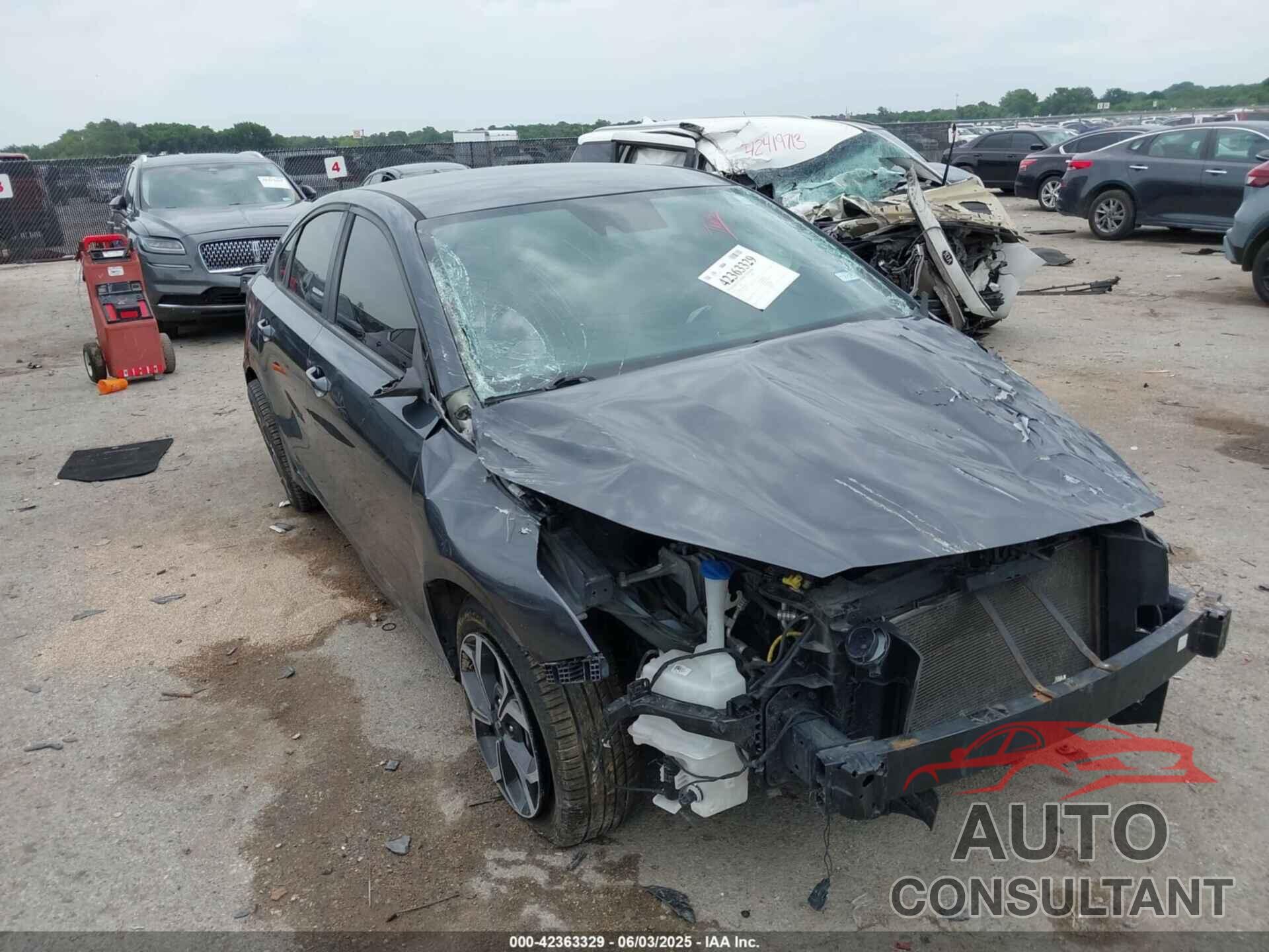 KIA FORTE 2019 - 3KPF24AD1KE023262