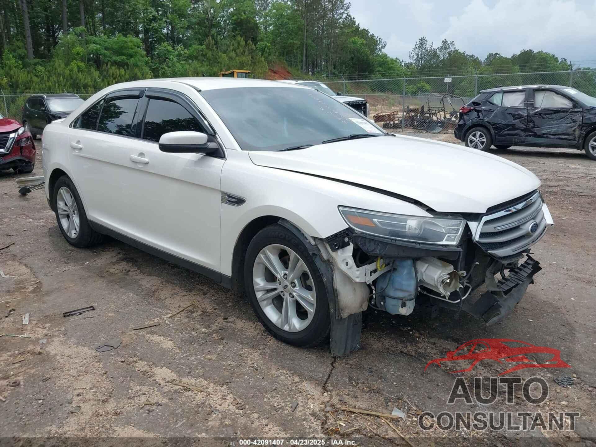 FORD TAURUS 2015 - 1FAHP2E82FG206354