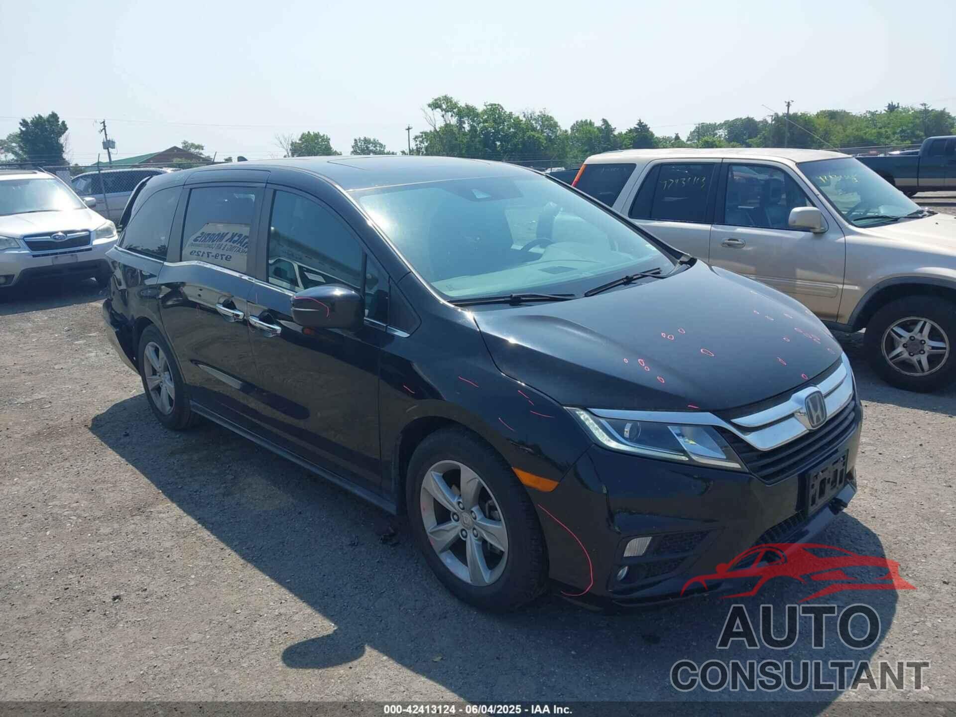 HONDA ODYSSEY 2018 - 5FNRL6H76JB032182