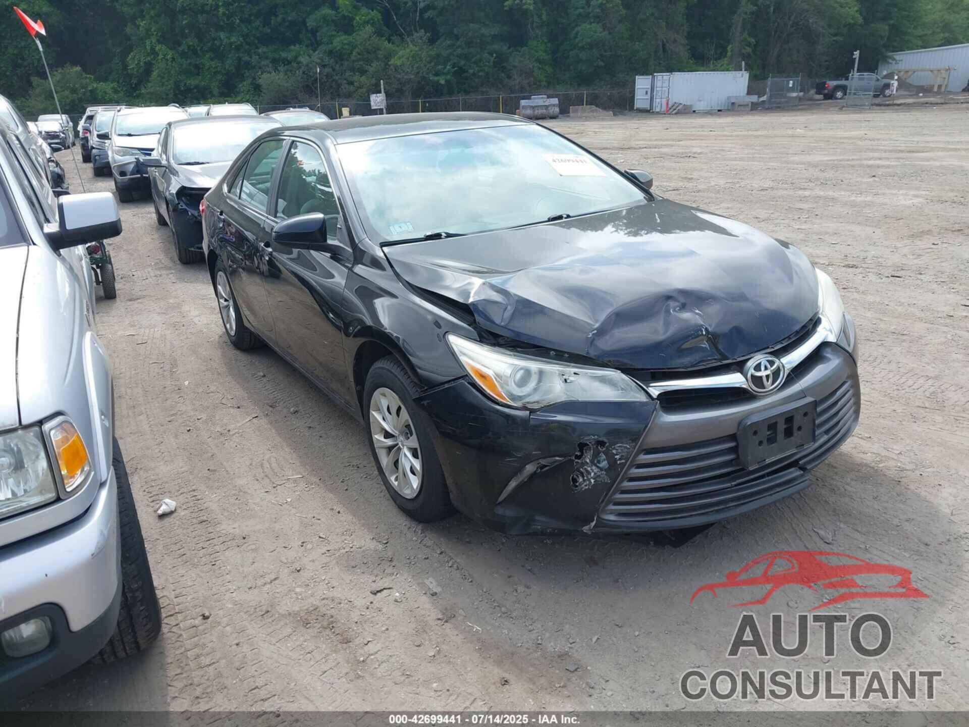 TOYOTA CAMRY 2016 - 4T4BF1FK6GR522822