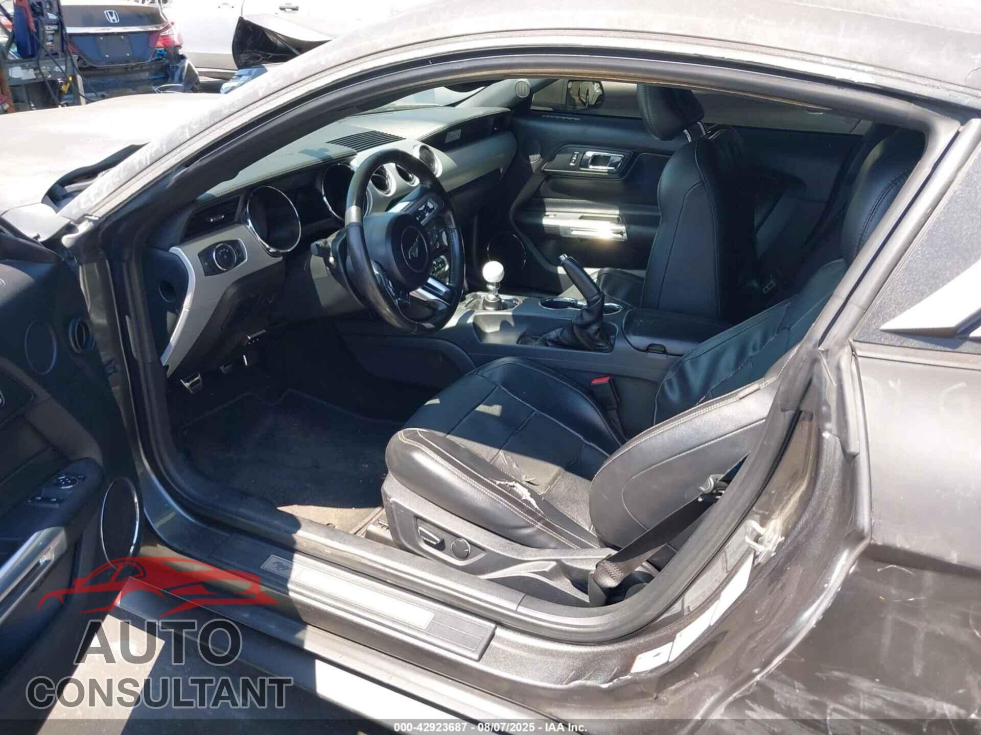 FORD MUSTANG 2015 - 1FA6P8CF9F5376749