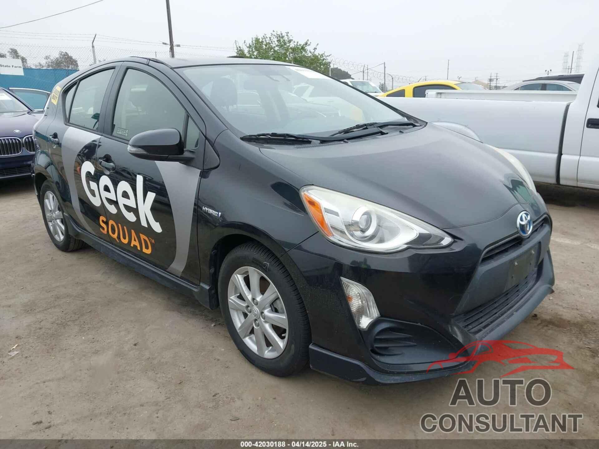 TOYOTA PRIUS C 2017 - JTDKDTB35H1596444