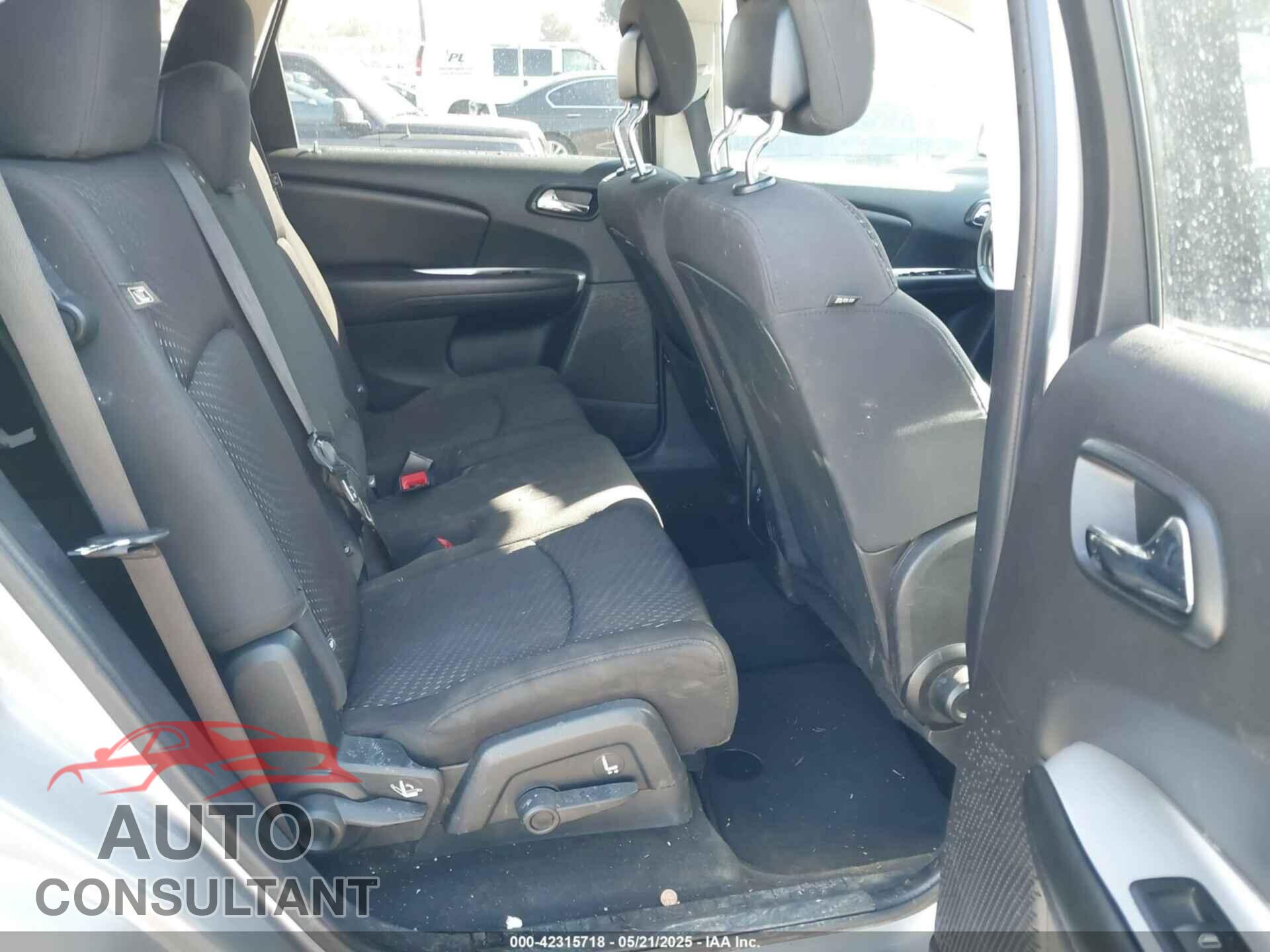DODGE JOURNEY 2017 - 3C4PDCBB4HT560508