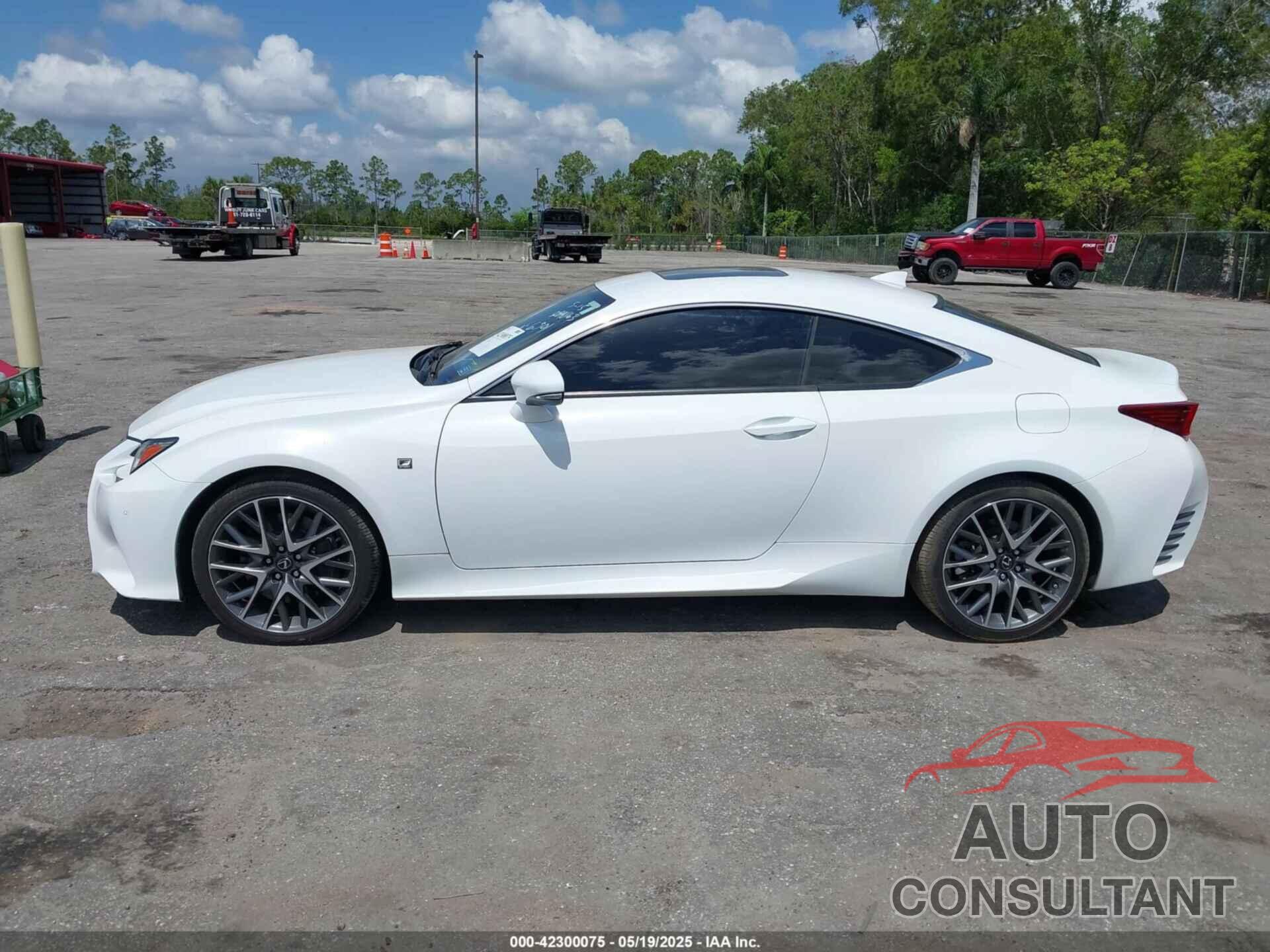 LEXUS RC 200T 2017 - JTHHA5BC4H5006501