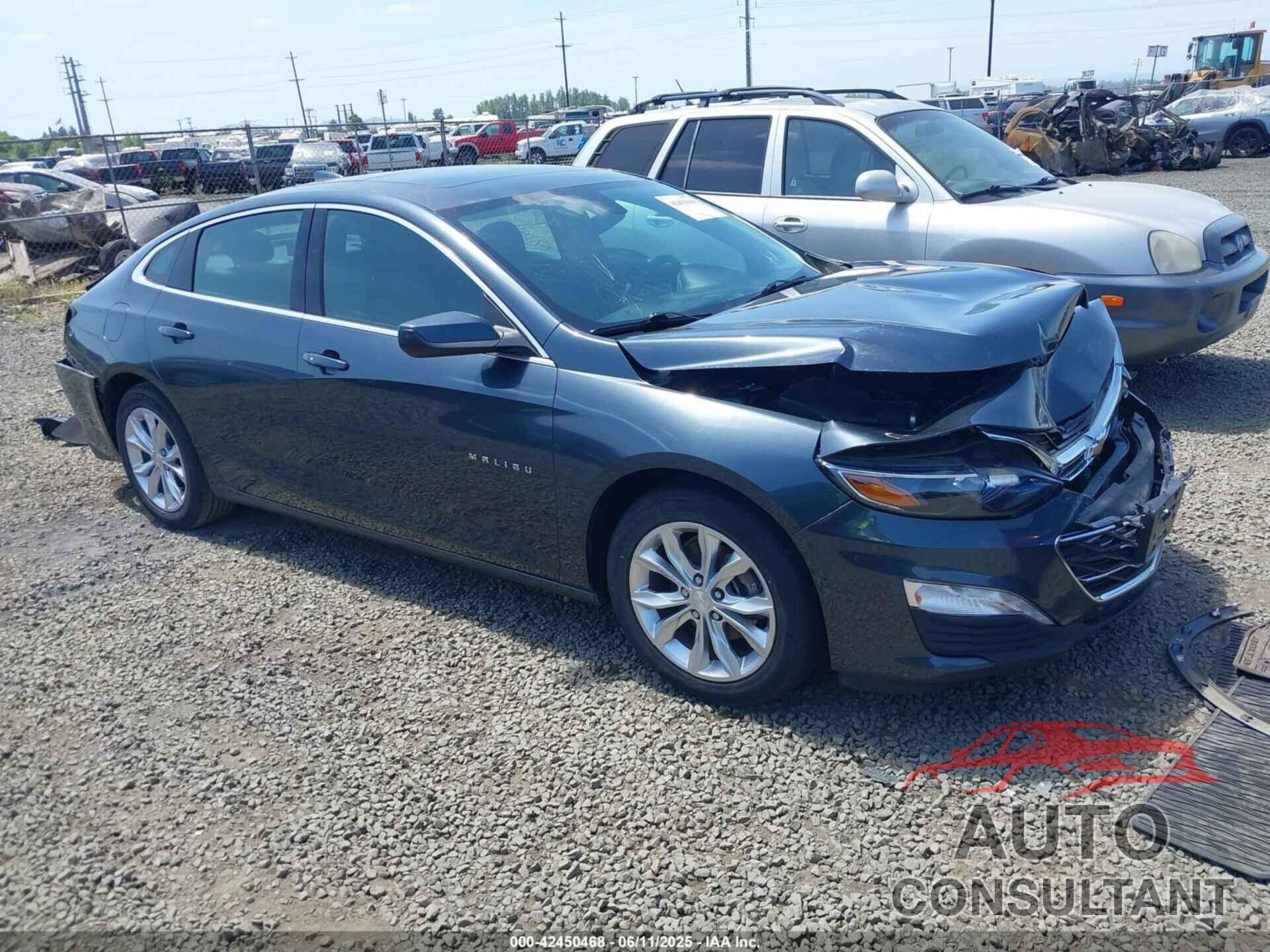 CHEVROLET MALIBU 2021 - 1G1ZD5ST5MF029683