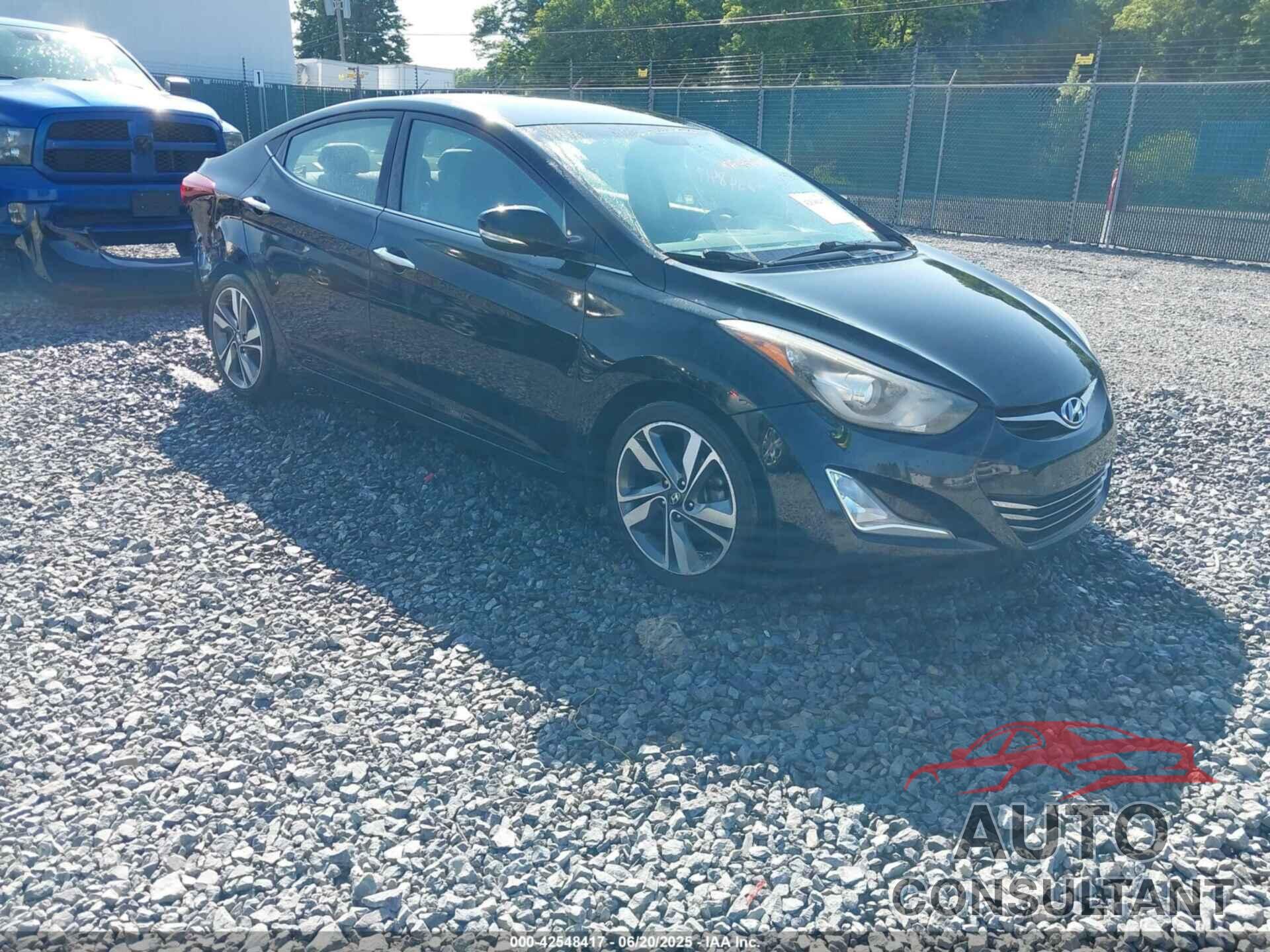 HYUNDAI ELANTRA 2015 - KMHDH4AE1FU378708