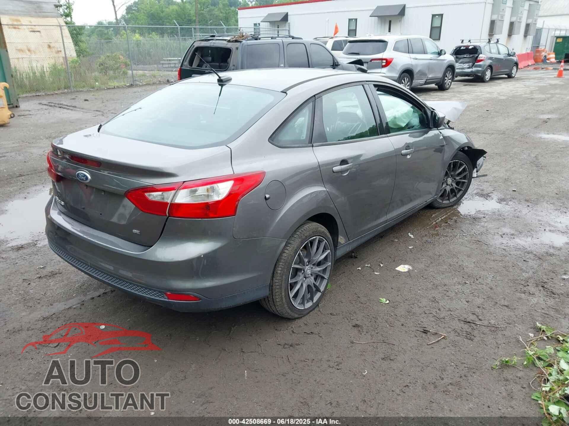 FORD FOCUS 2012 - 1FAHP3F28CL236994
